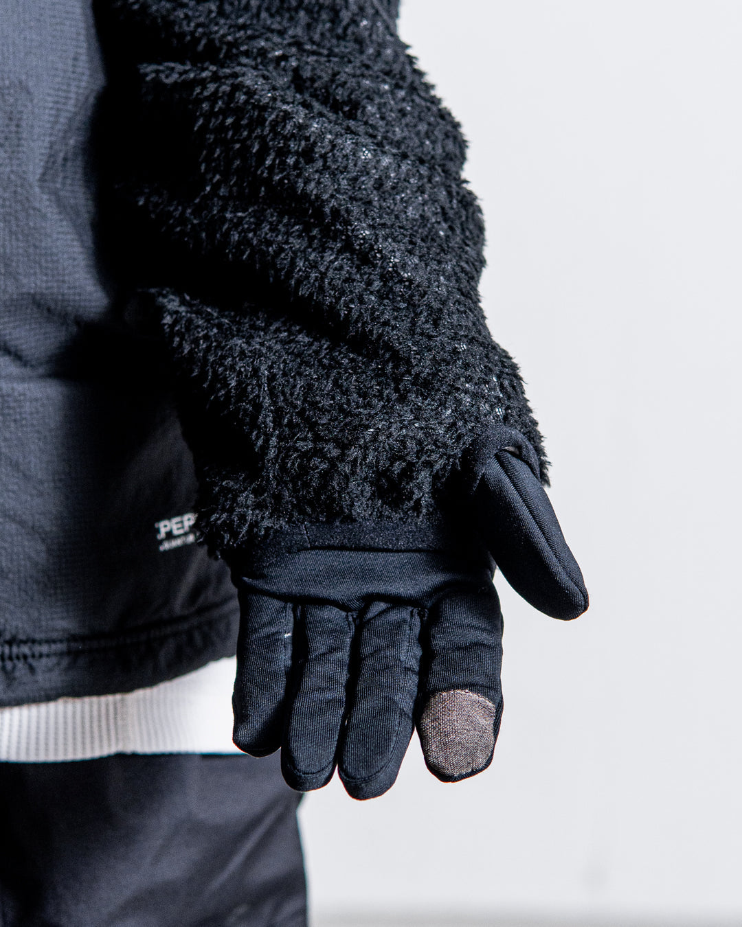 CAYL detach wind alpha pullover