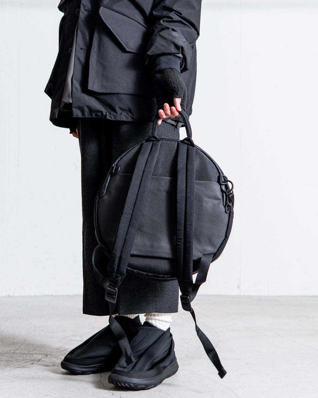 cote&ciel ADRIA SMOOTH BLACK