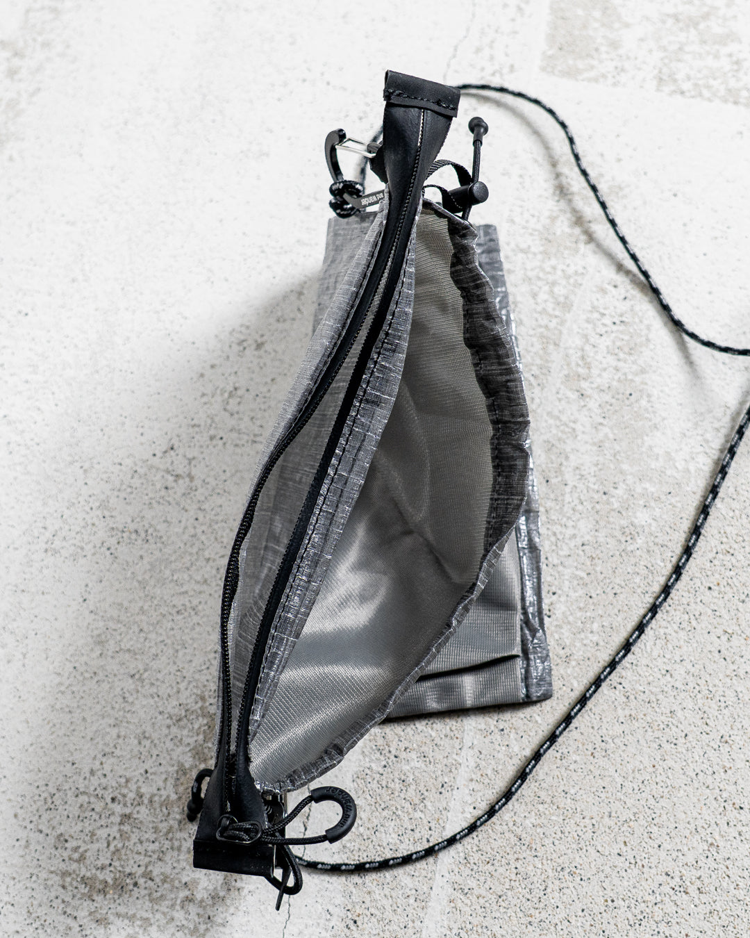 and wander UL sacoche with Dyneema