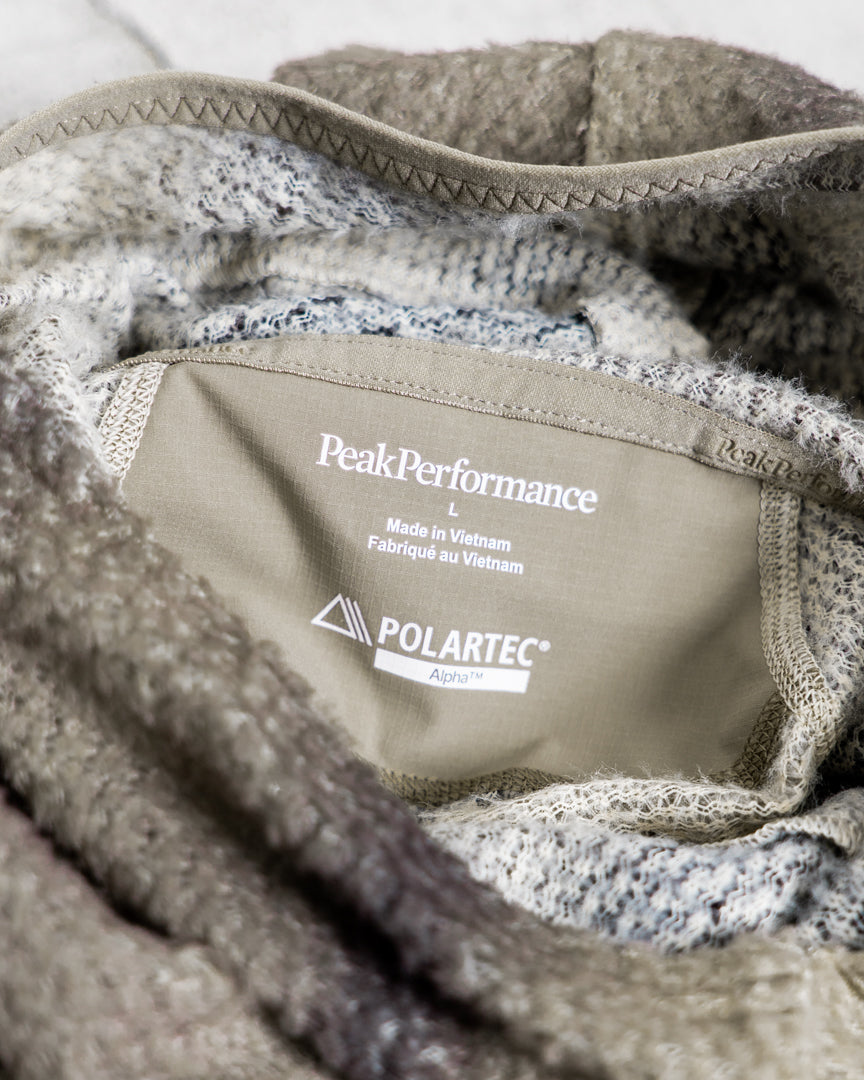 Peak Performance AOP Freelight Alpha Hood