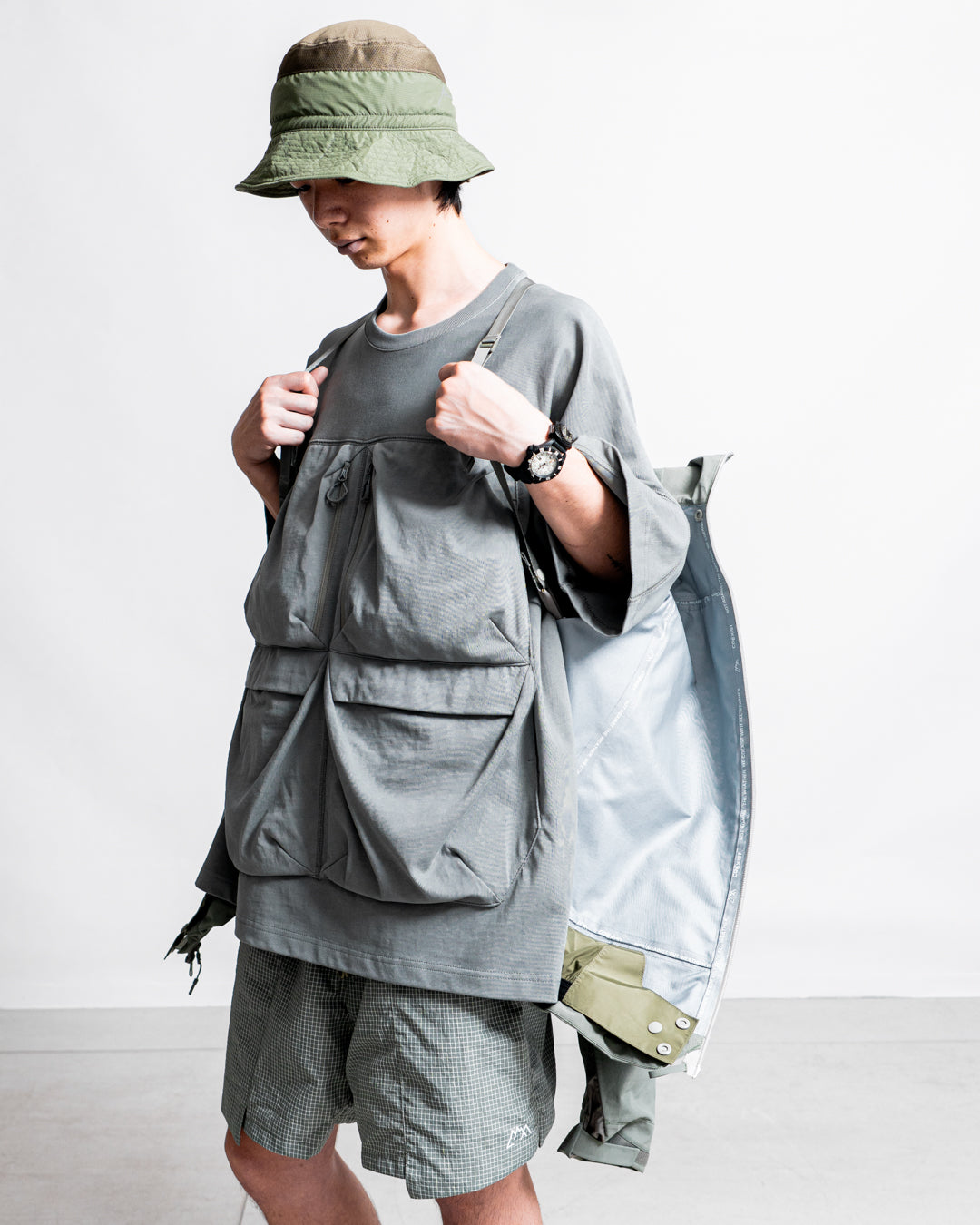 CMF OUTDOOR GARMENT WHITE OUT SHELL COEXIST