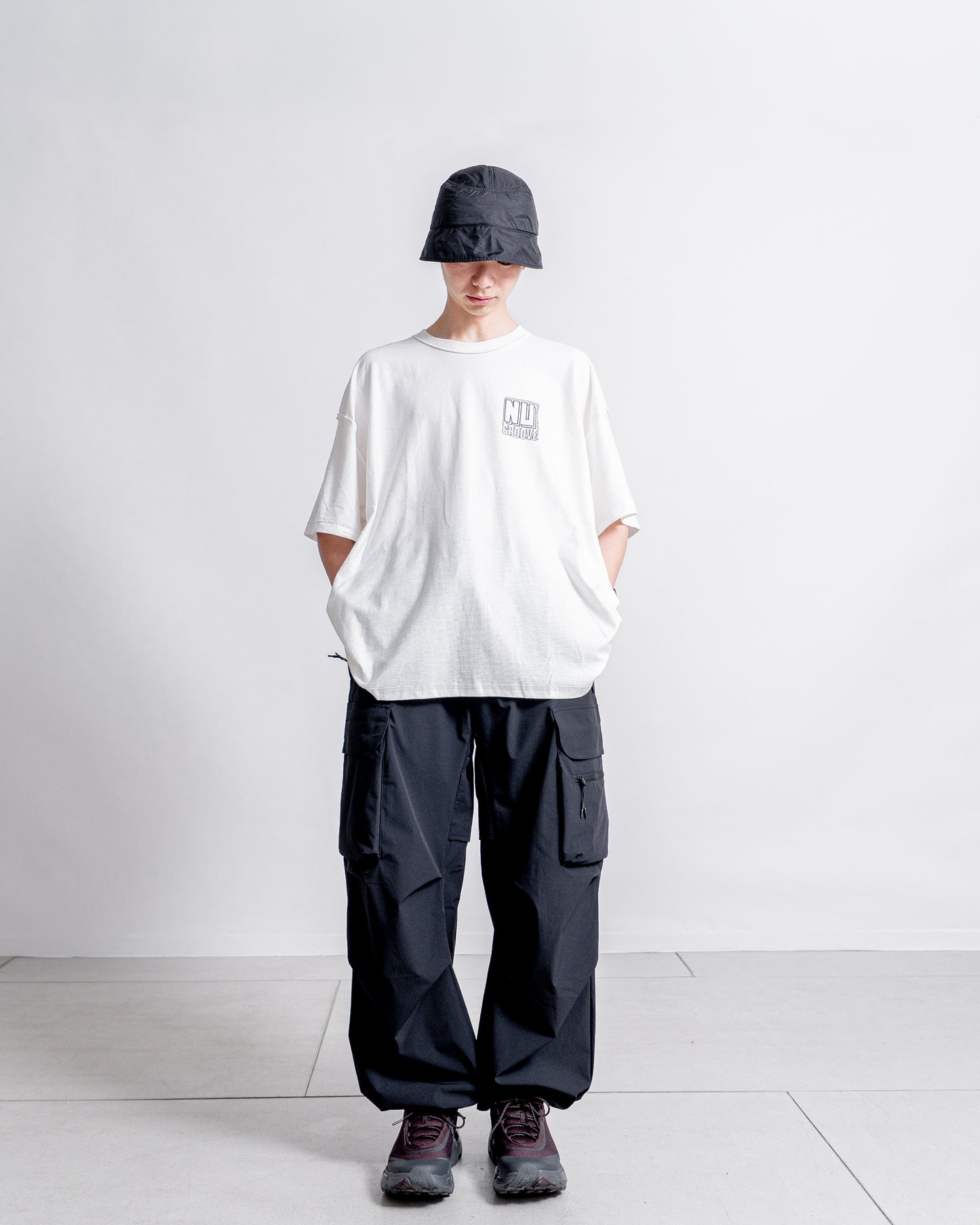 +phenix TECH WIDE CARGO PANTS