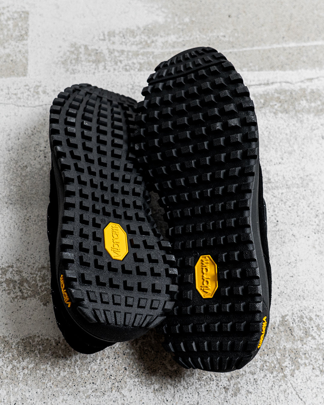 suncore loop deck light BLACK