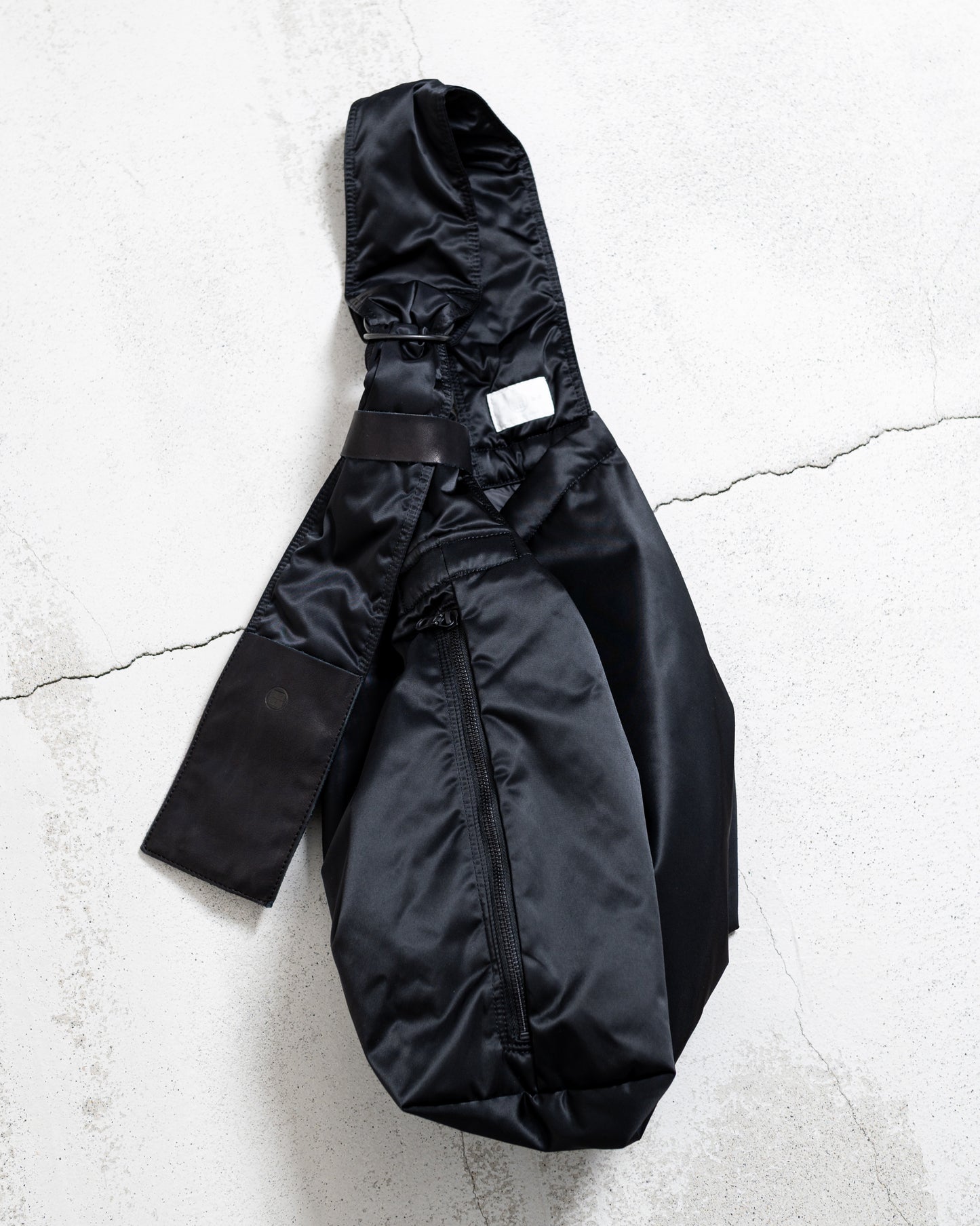 TASUKI SHOULDER "CO-TECH WHITE.GRAY and NAVY" NO.2