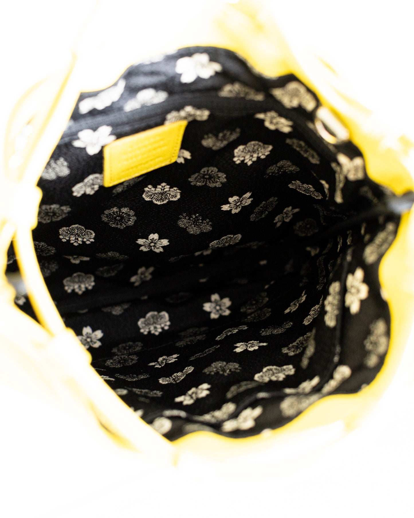 KINCHAKU 30 "REINOMONO YELLOW"