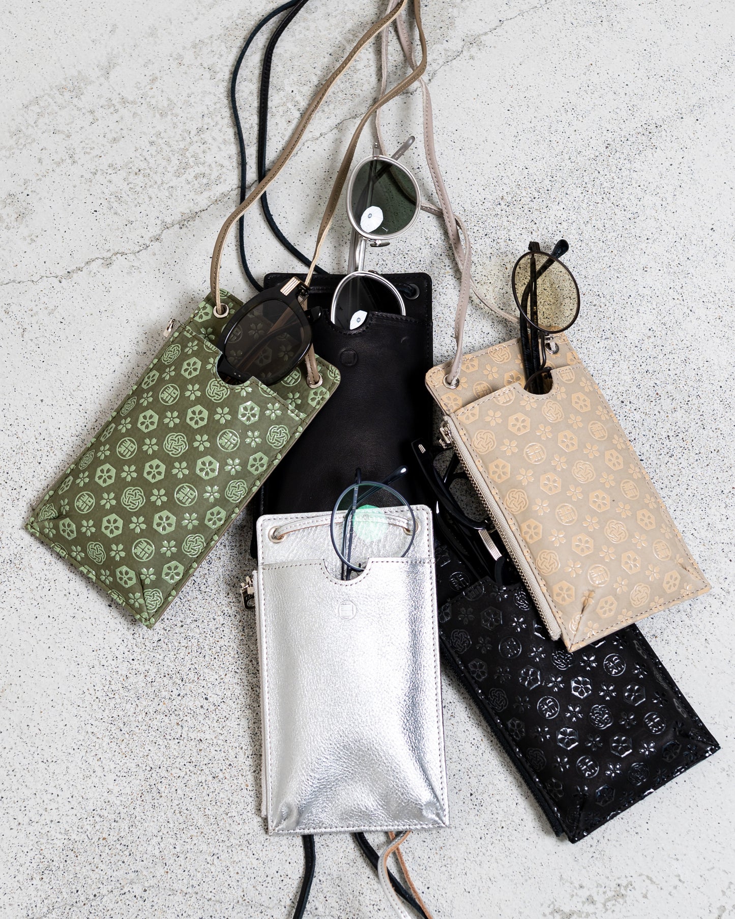 EYEWEAR & PHONE MULTI CASE "URUSHI LACQUER"