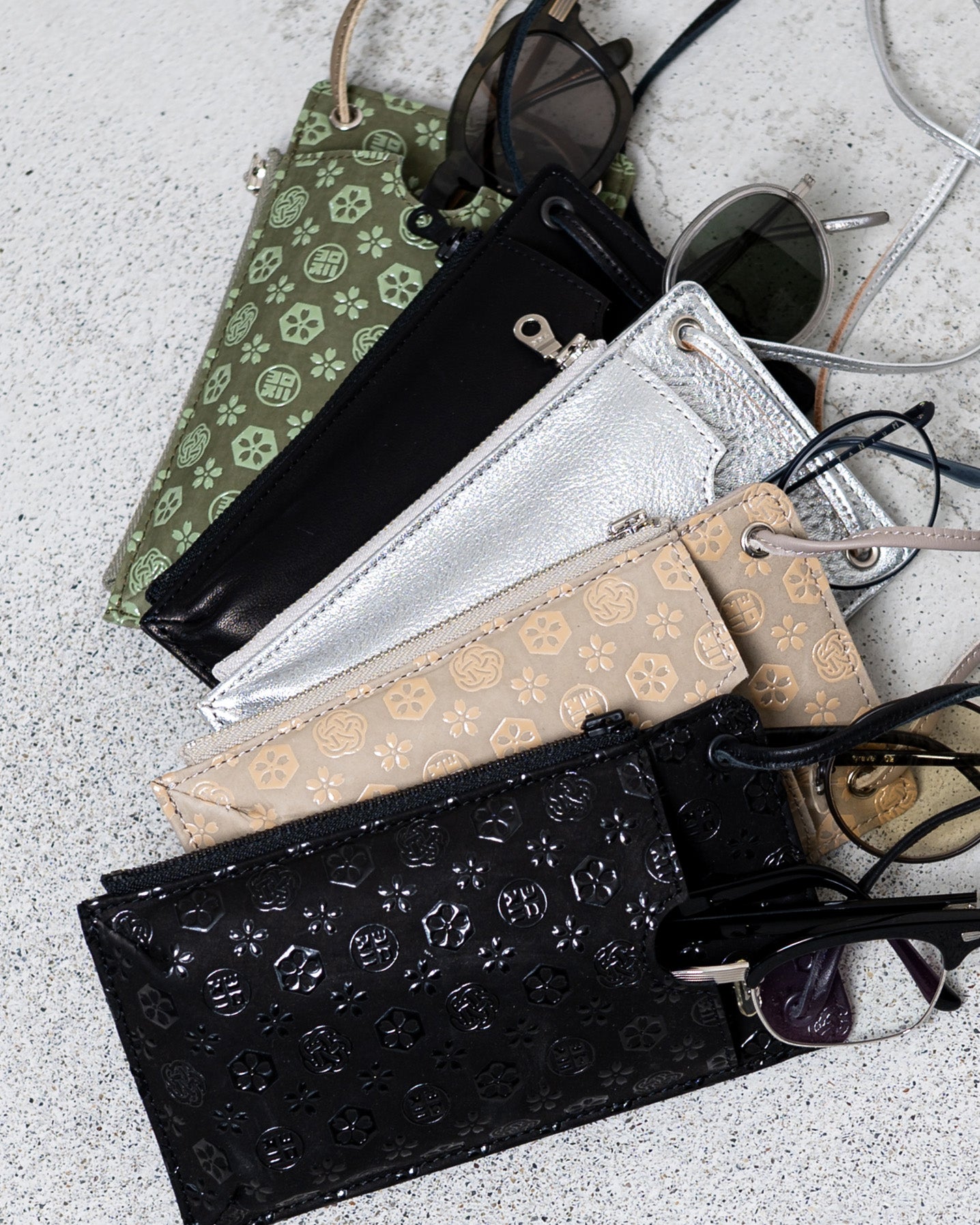 EYEWEAR & PHONE MULTI CASE "URUSHI LACQUER"