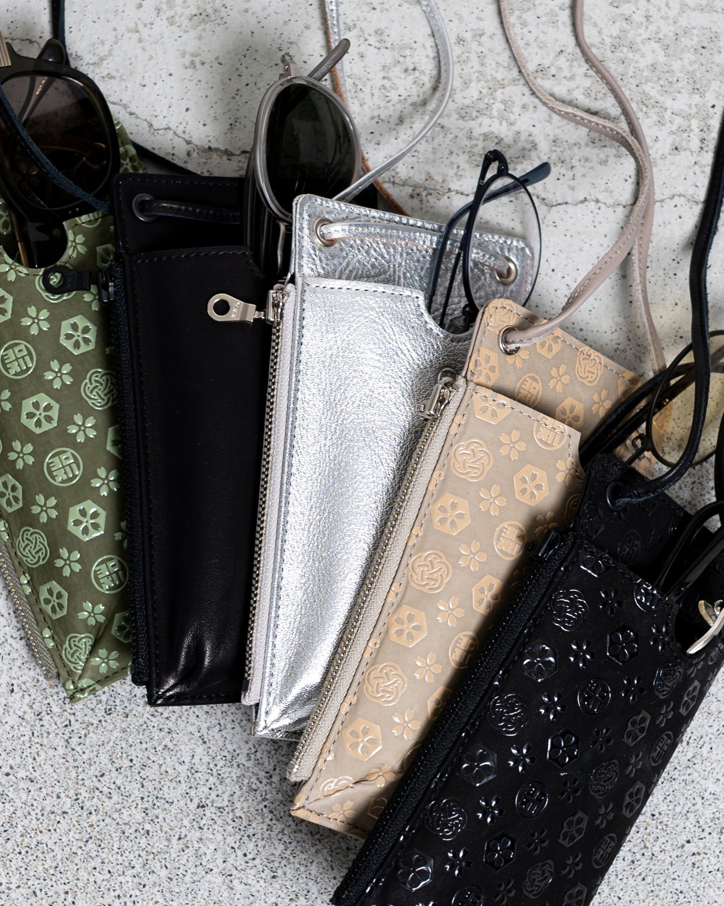 EYEWEAR & PHONE MULTI CASE "URUSHI LACQUER"
