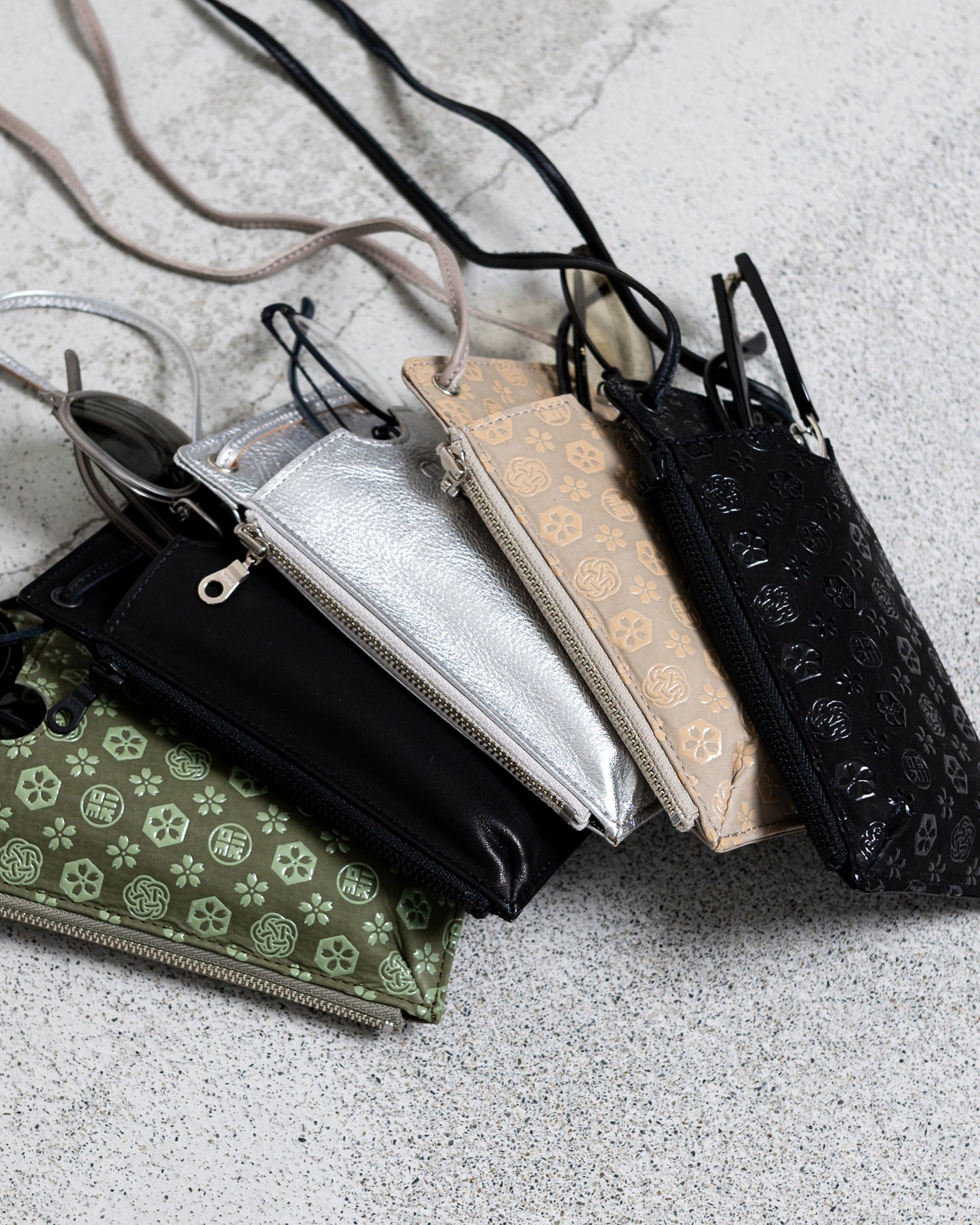 EYEWEAR & PHONE MULTI CASE "URUSHI LACQUER"