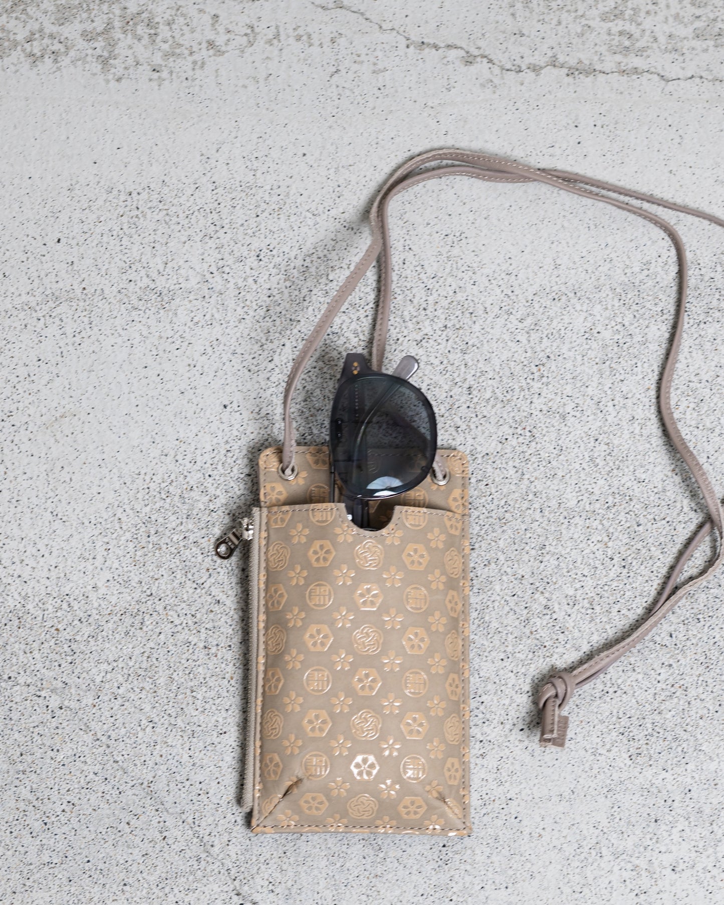 EYEWEAR & PHONE MULTI CASE "URUSHI LACQUER"
