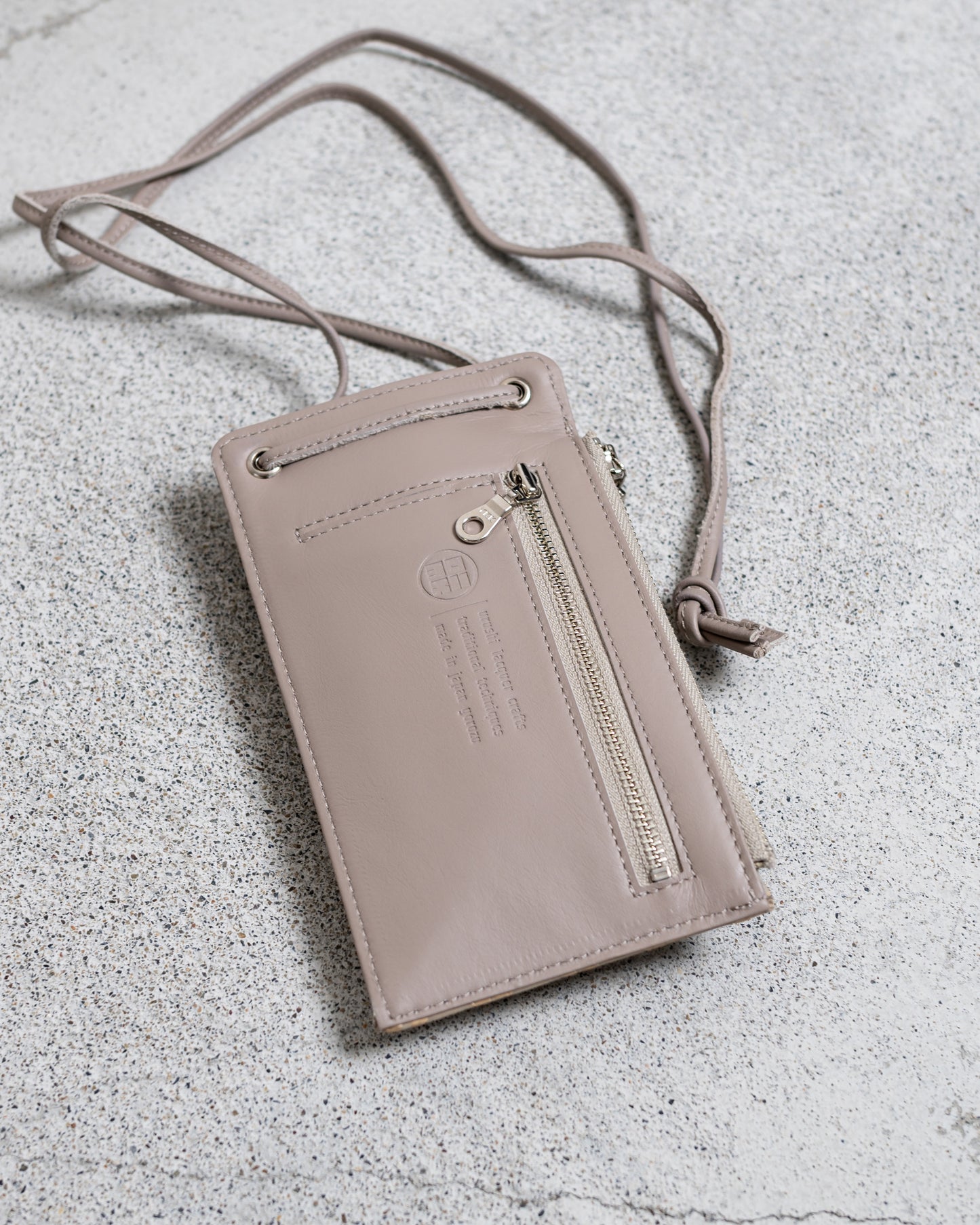 EYEWEAR & PHONE MULTI CASE "URUSHI LACQUER"