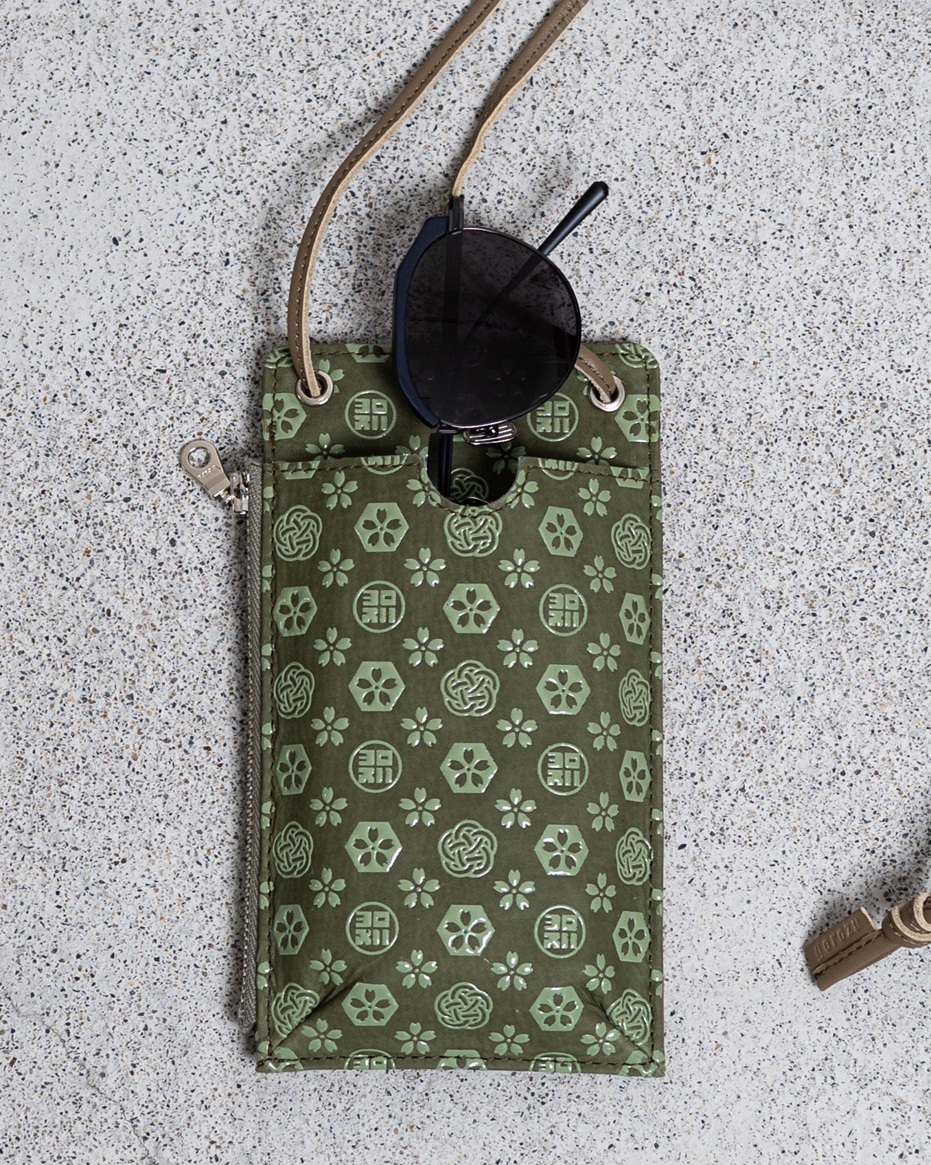 EYEWEAR & PHONE MULTI CASE "URUSHI LACQUER"