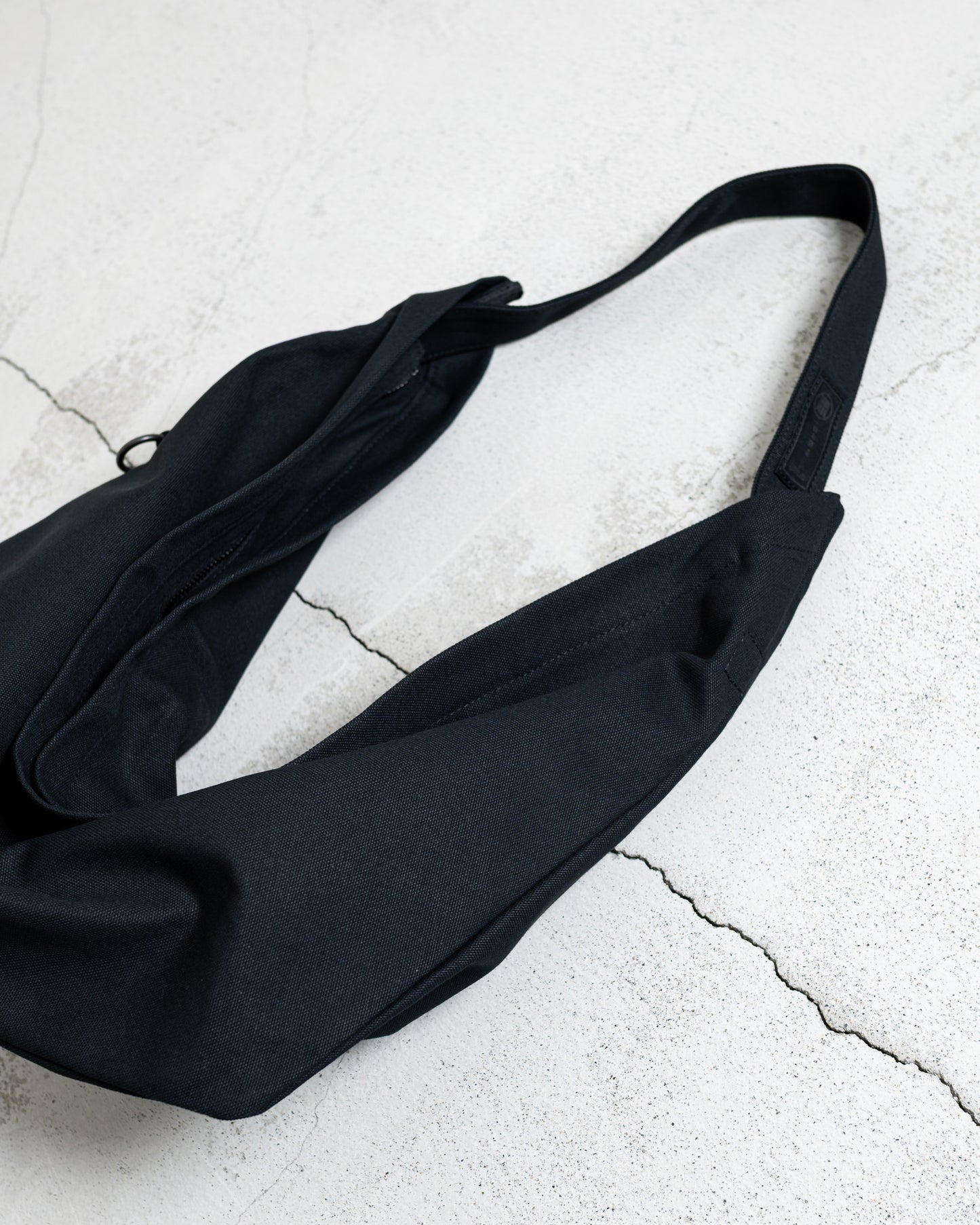 ZEN SHOULDER "JP CANVAS"