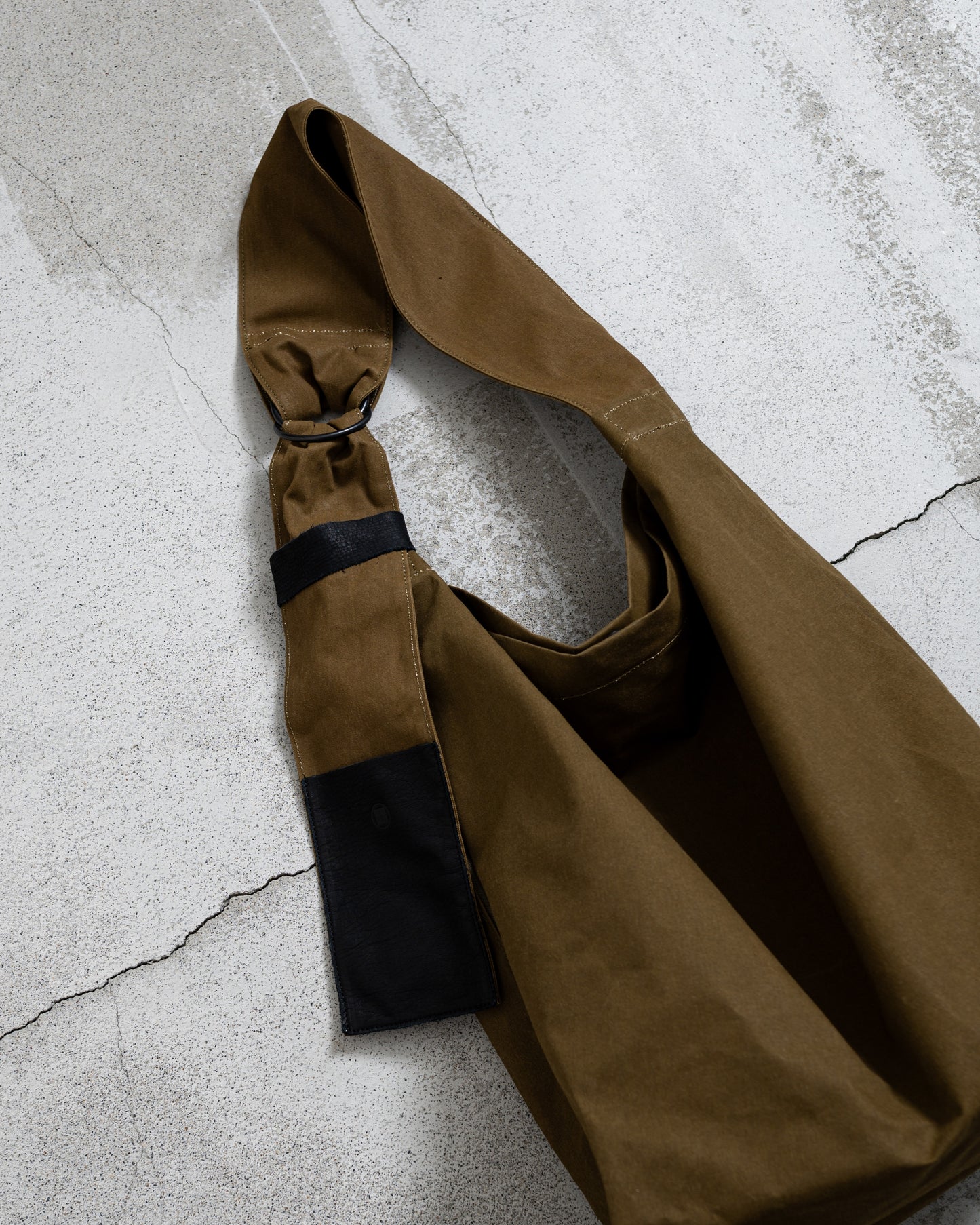 TASUKI SHOULDER "TENT" NO.1