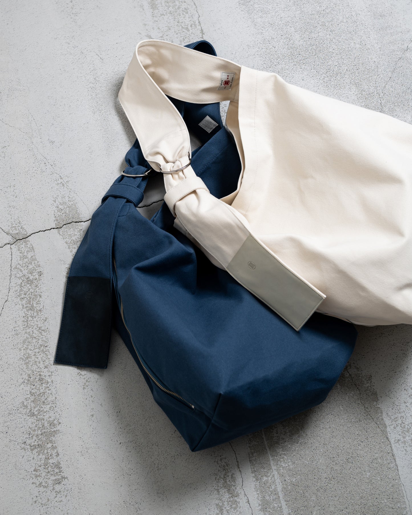 TASUKI SHOULDER "JP CANVAS IVORY AND NAVY" NO.2