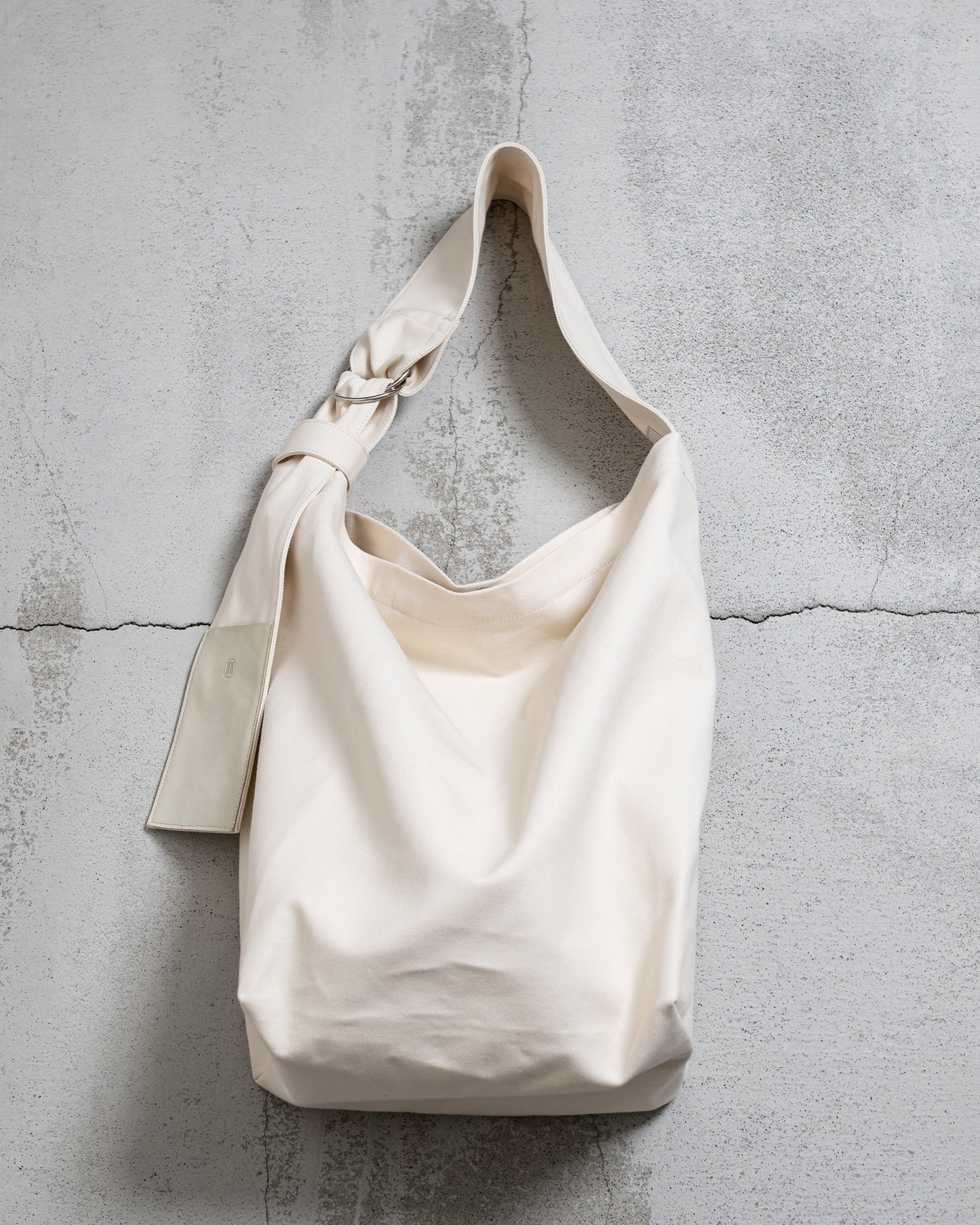 TASUKI SHOULDER "JP CANVAS IVORY AND NAVY" NO.1