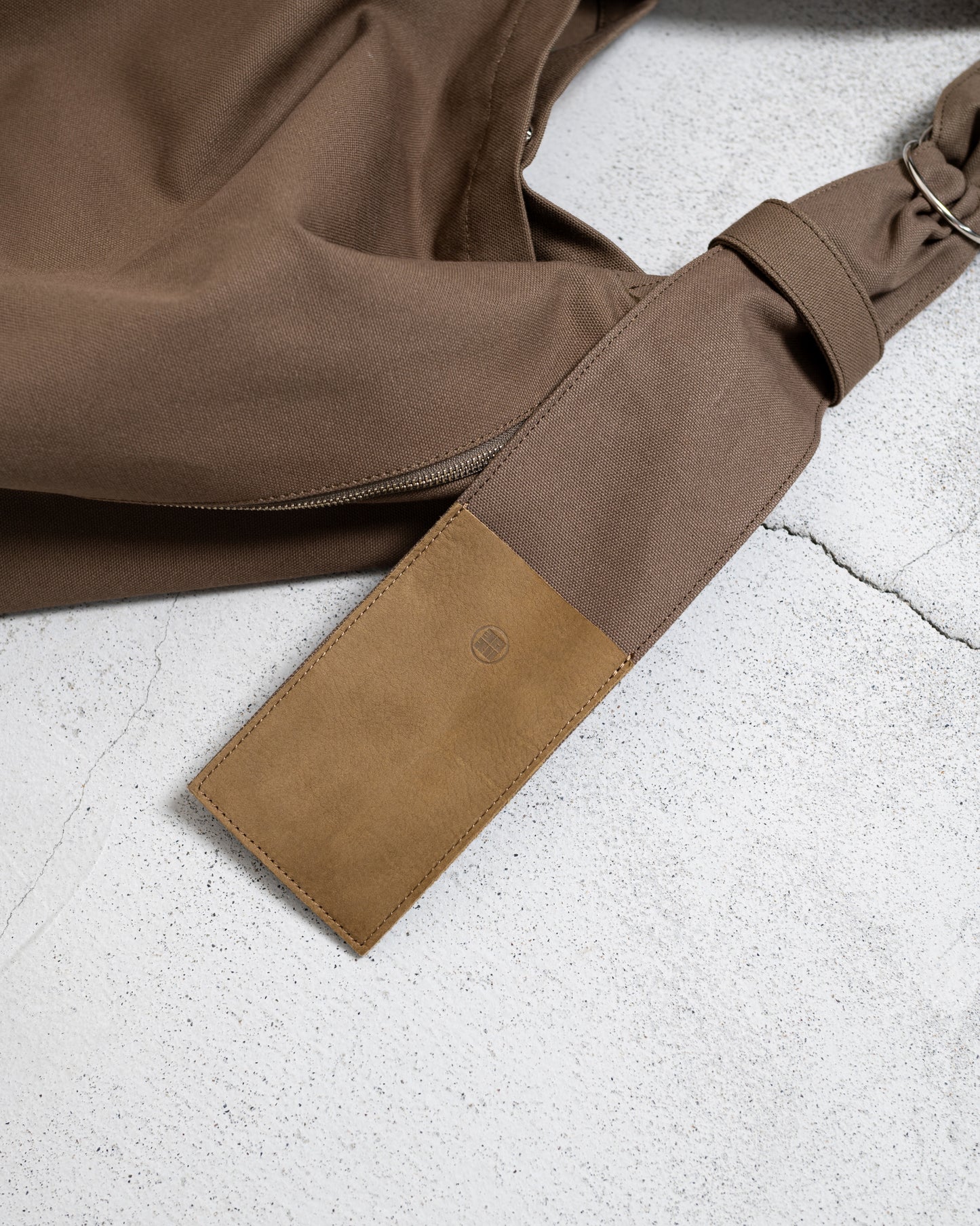 TASUKI SHOULDER "JP CANVAS IVORY AND NAVY" NO.2