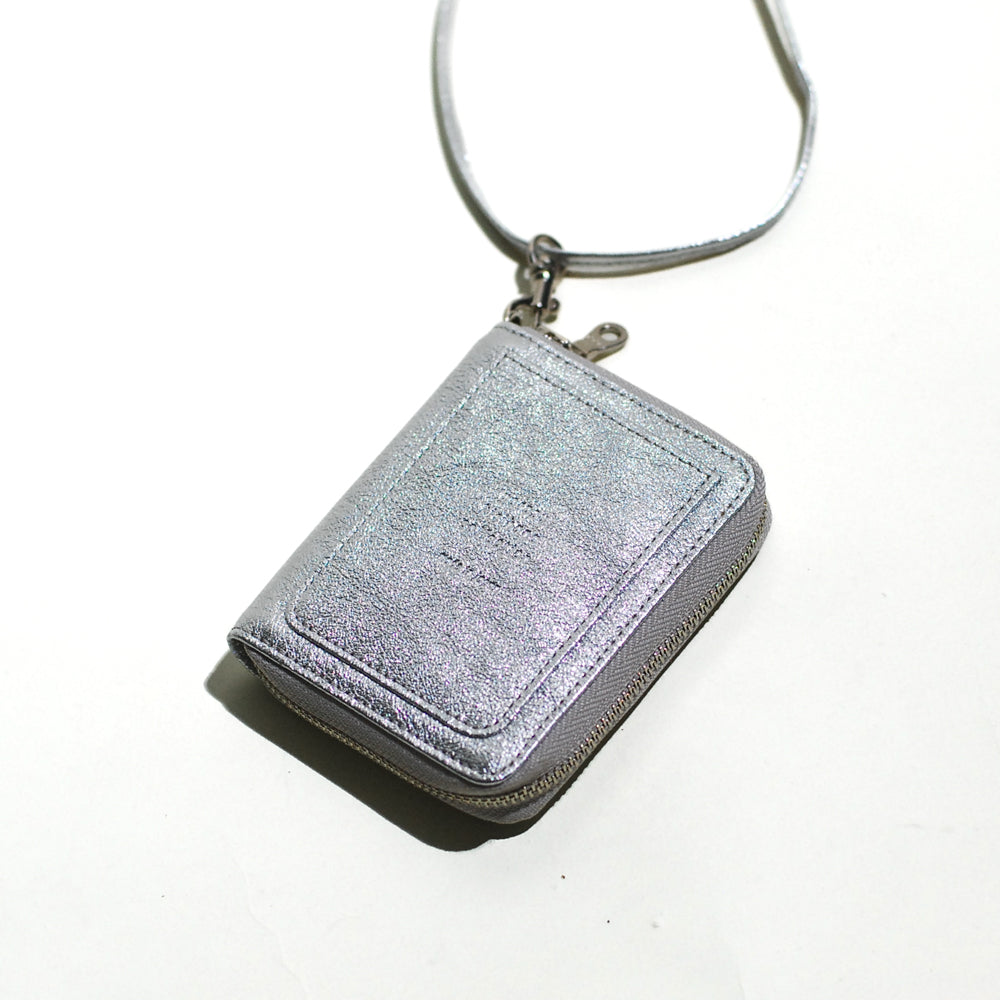 "TENOHIRA COMPACT WALLET" AVAILABLE IN THREE VARIATIONS