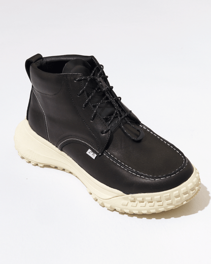 CMF OUTDOOR GARMENT APPROACH 04 SETTER