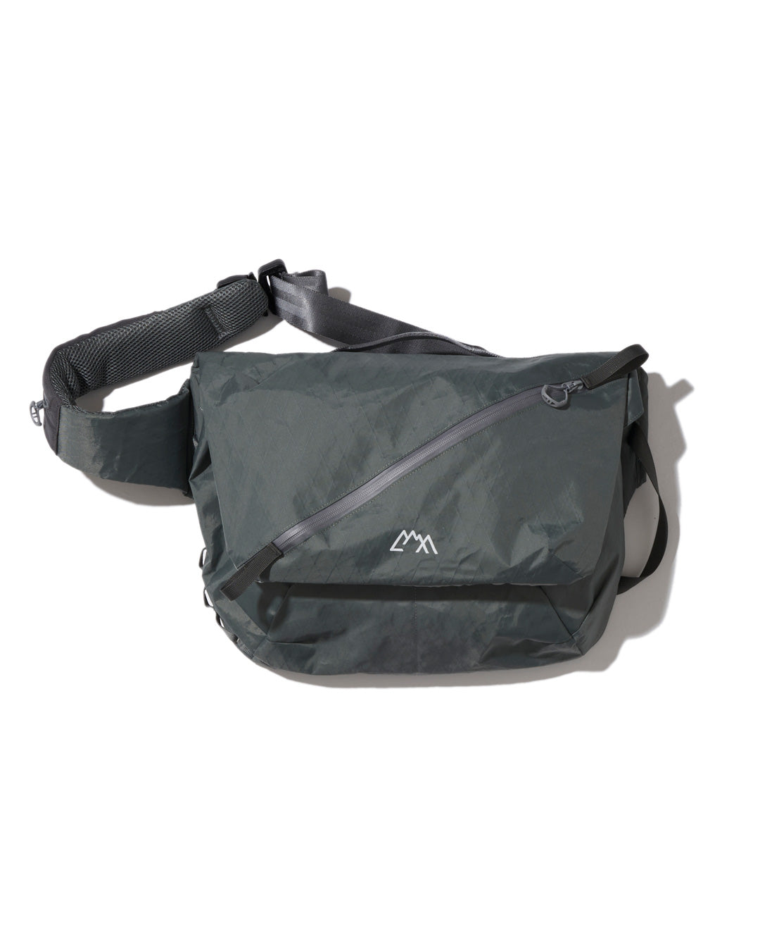 CMF OUTDOOR GARMENT MESSENGER BAG X-PAC