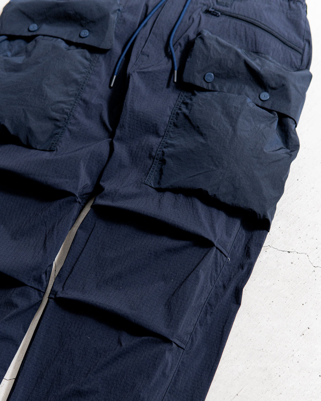 wfeld MOUNTAIN ACTION PANTS