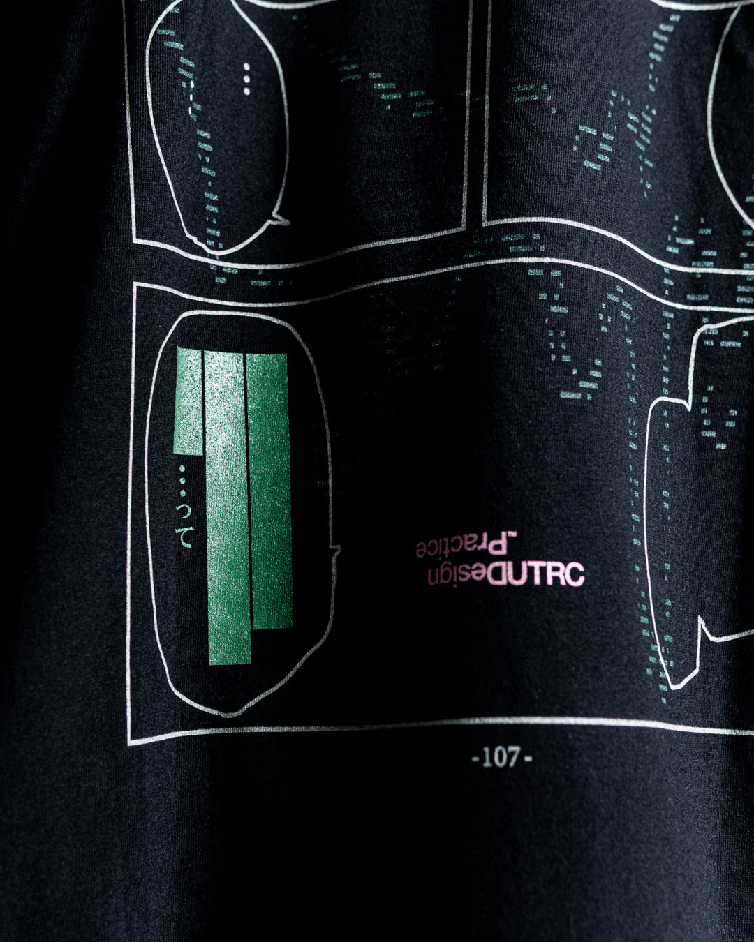 [RESTOCK]UNTRACE L/S Tee _211