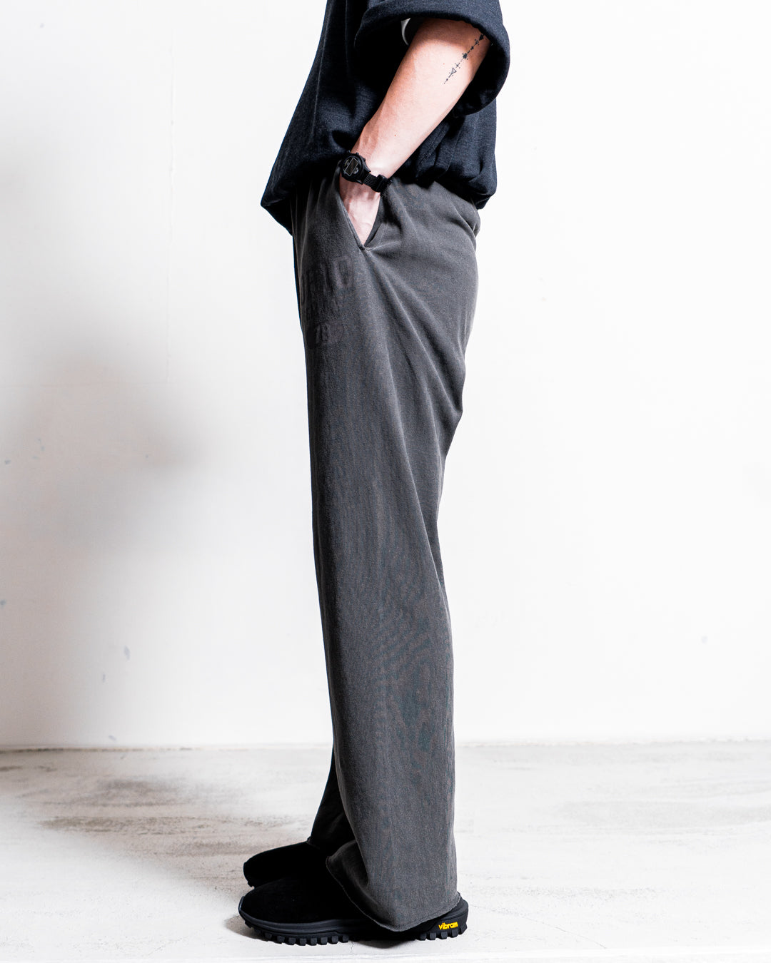 GEM SPORTSWEAR  SWEAT PANTS
