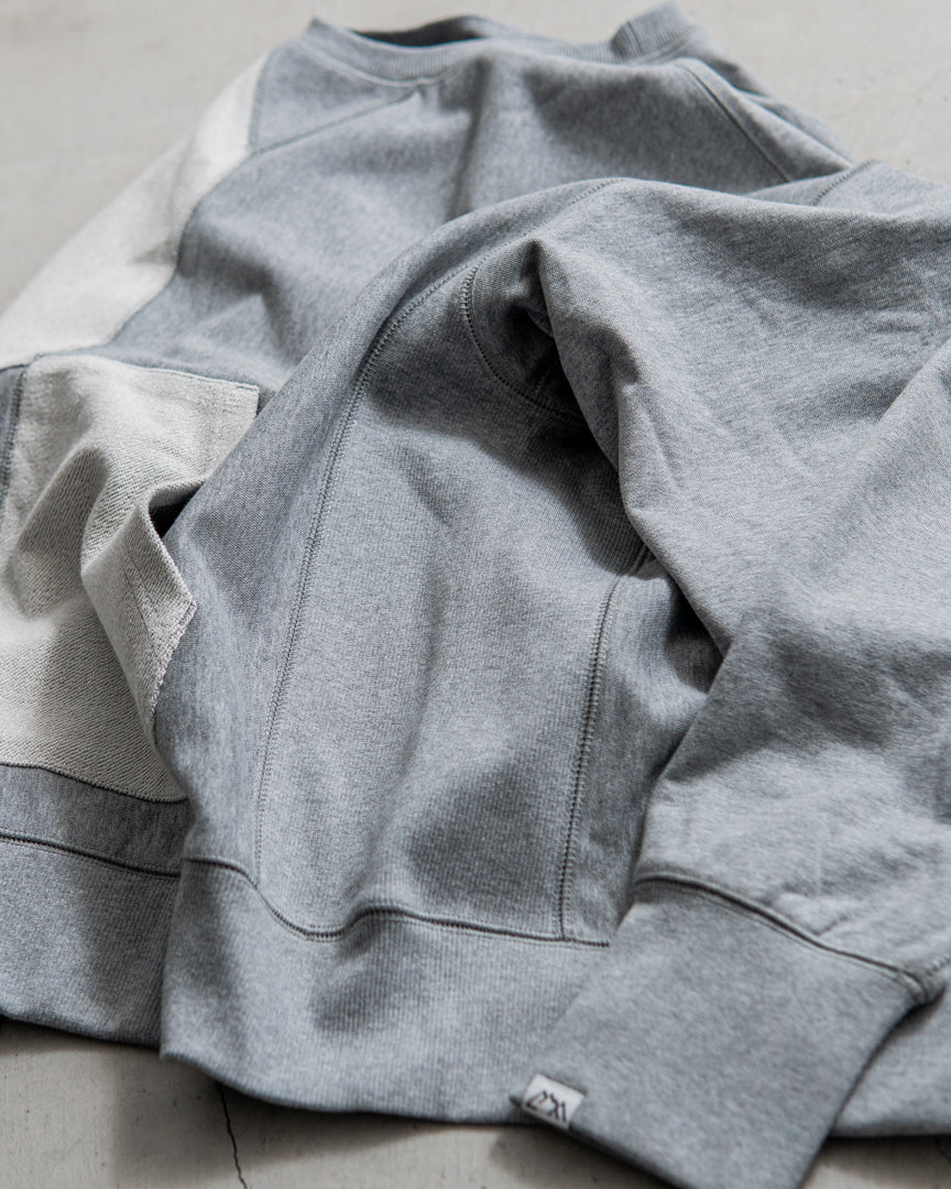 CMF OUTDOOR GARMENT DIVIDED SWEAT SHIRTS