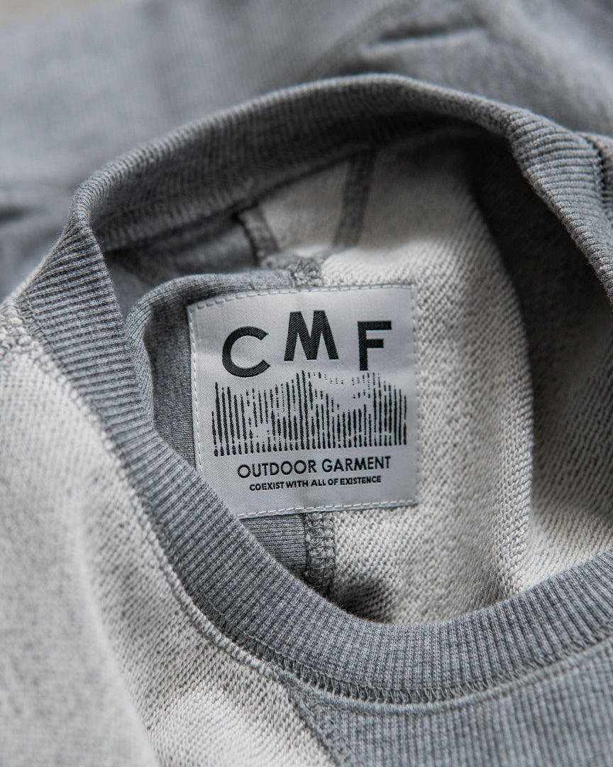CMF OUTDOOR GARMENT DIVIDED SWEAT SHIRTS