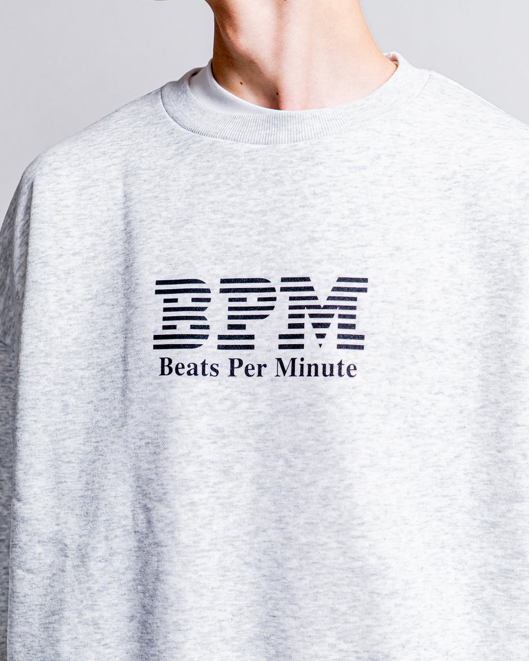 ISNESS MUSIC SWEATSHIRT
