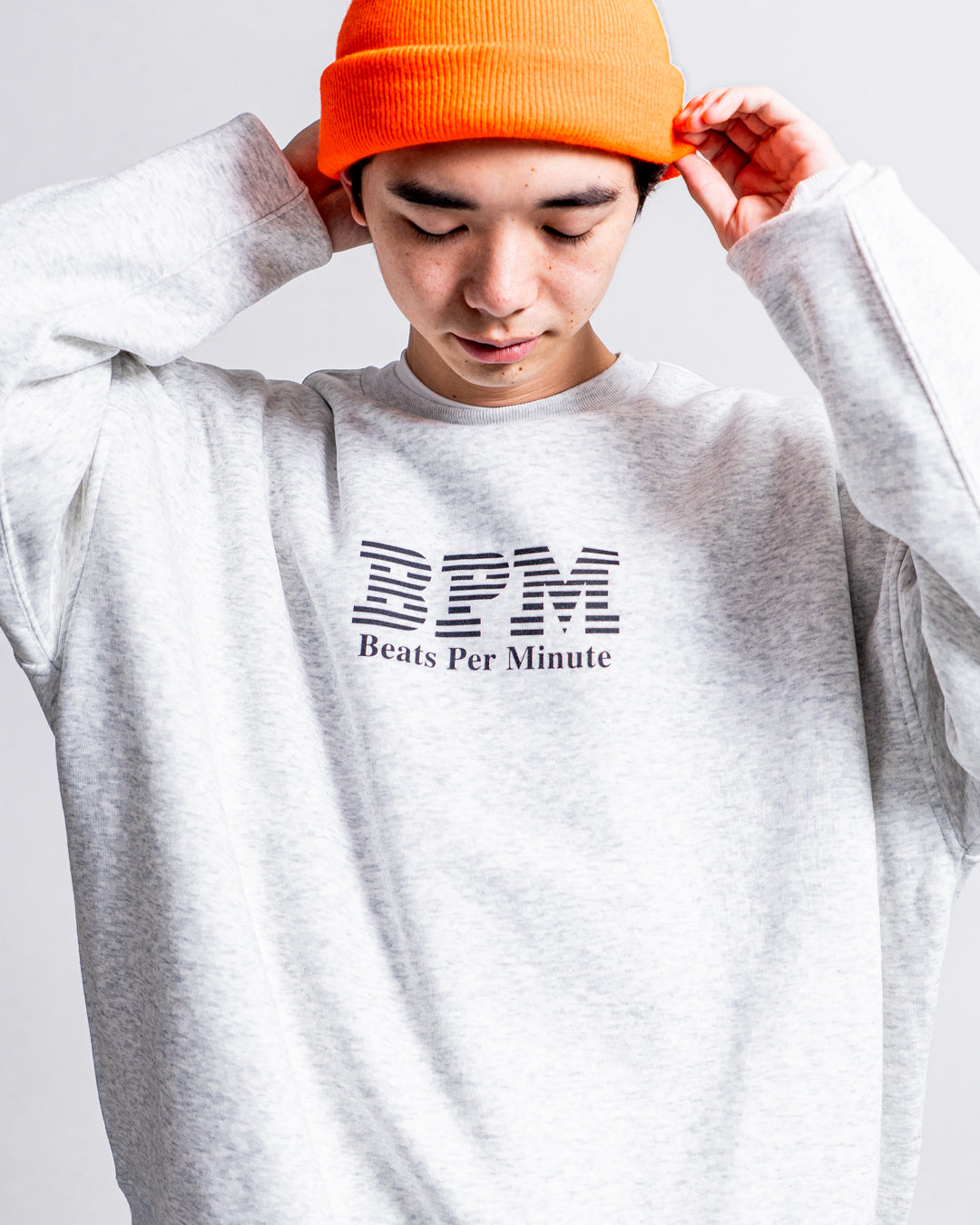 ISNESS MUSIC SWEATSHIRT
