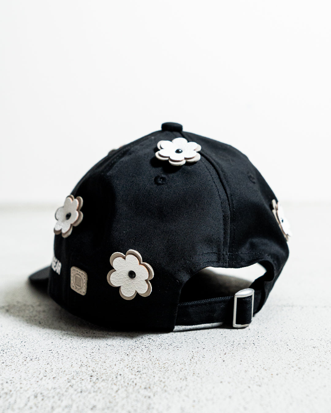 yorozu × NICK GEAR "YH LEATHER 3D FLOWER CAP"