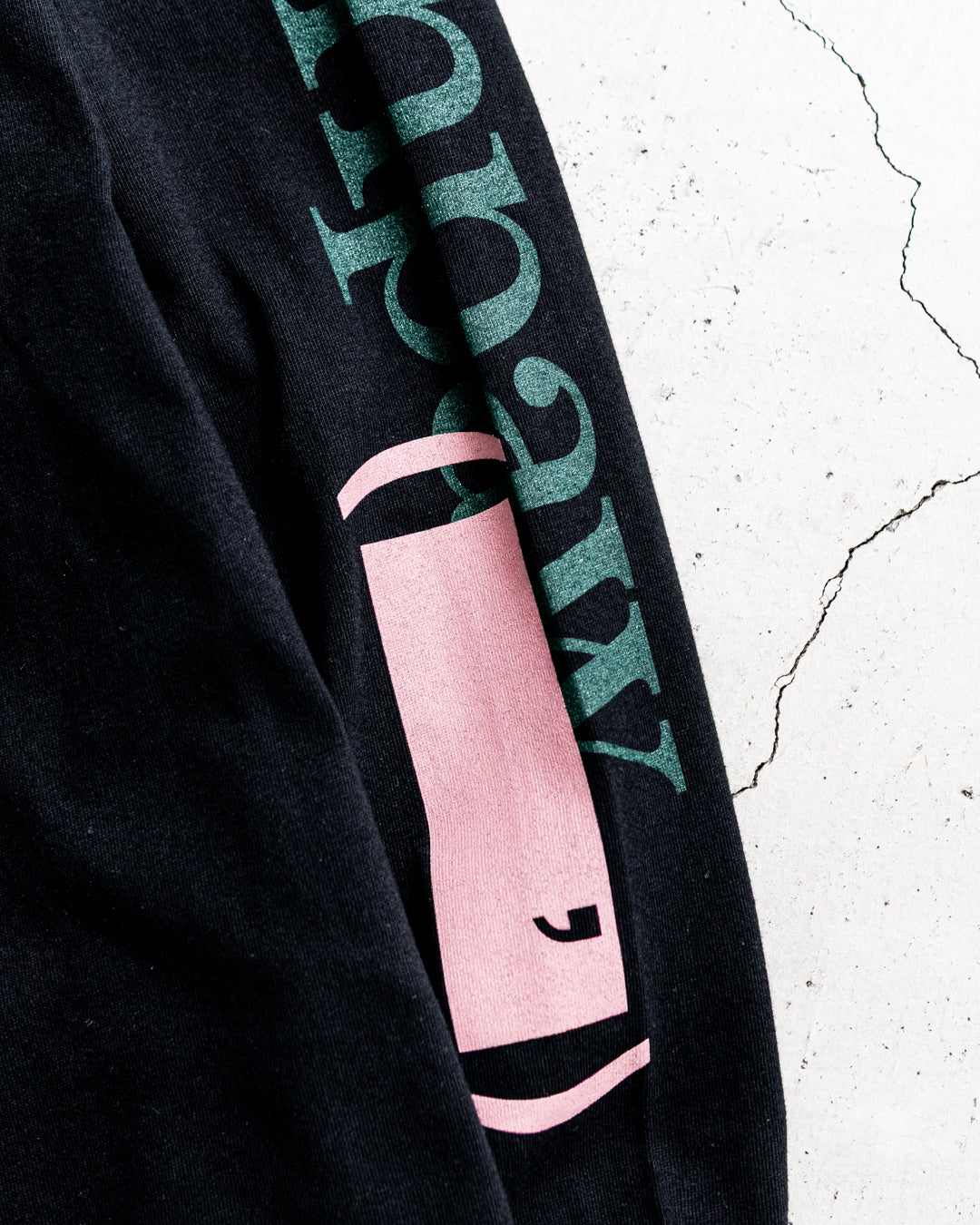 [RESTOCK]UNTRACE L/S Tee _211