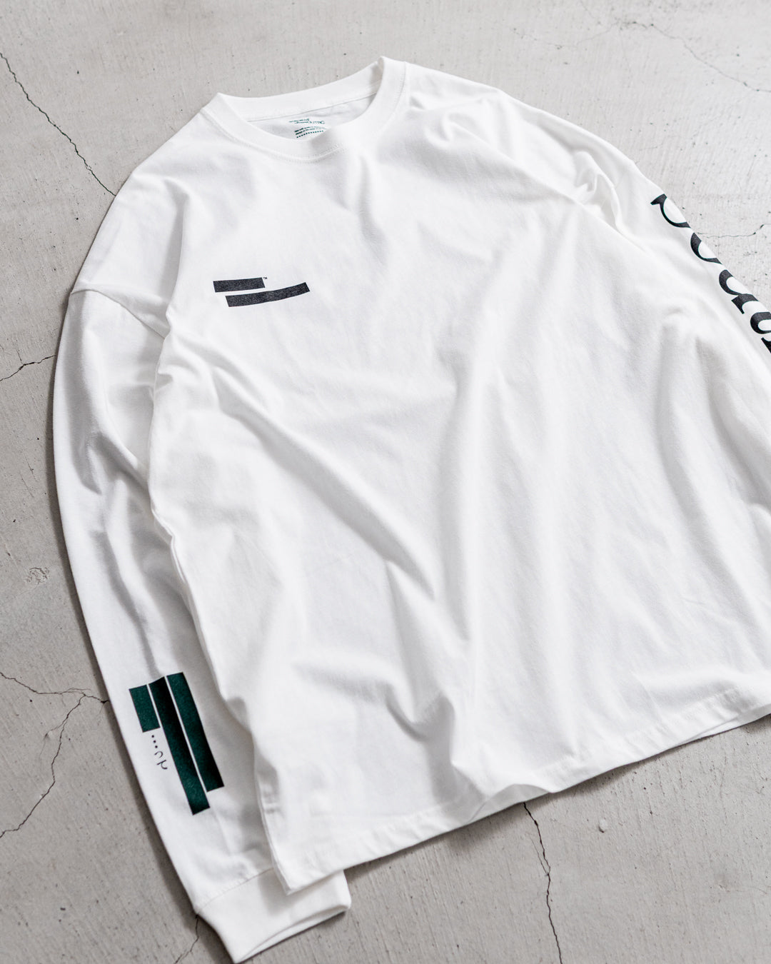 [RESTOCK]UNTRACE L/S Tee _211