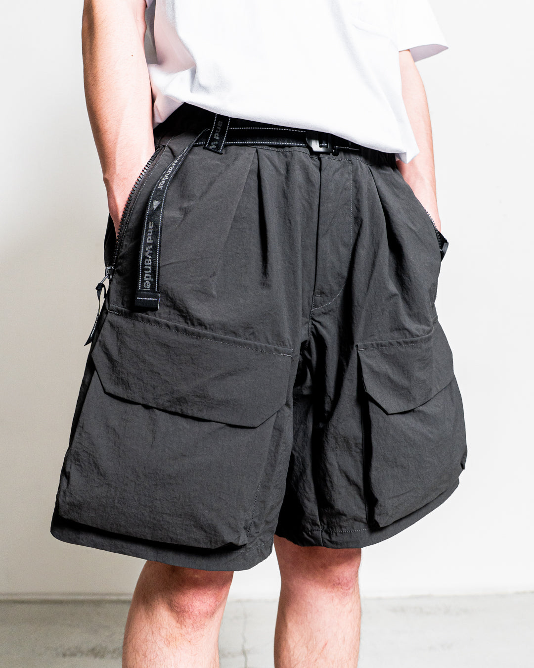 and wander twill short pants