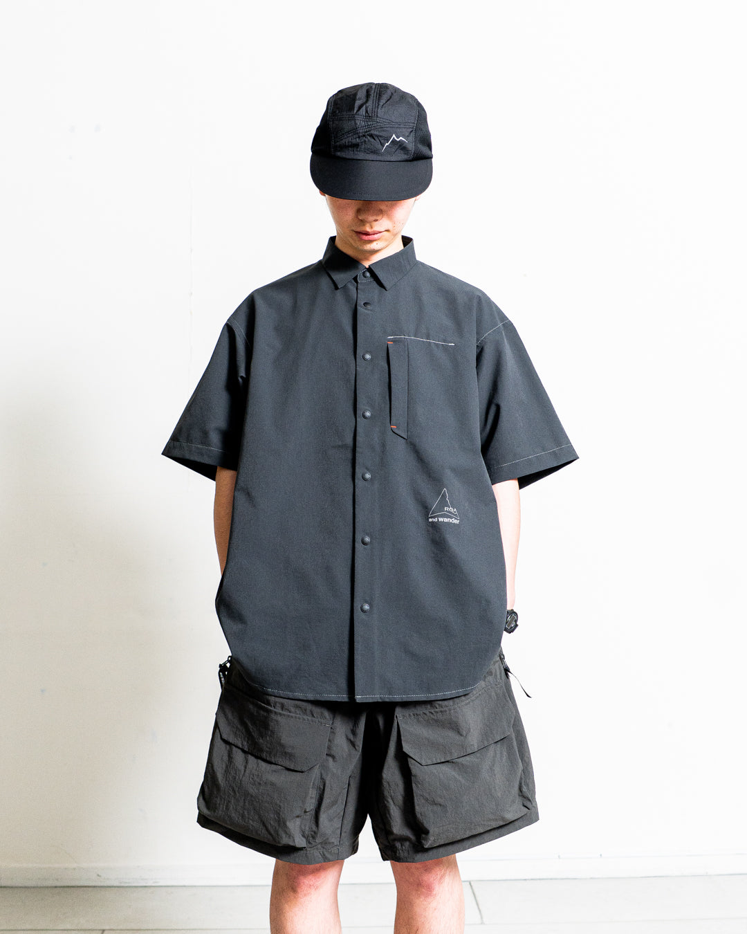 【collabolation】ROA × and wander breathable shirt