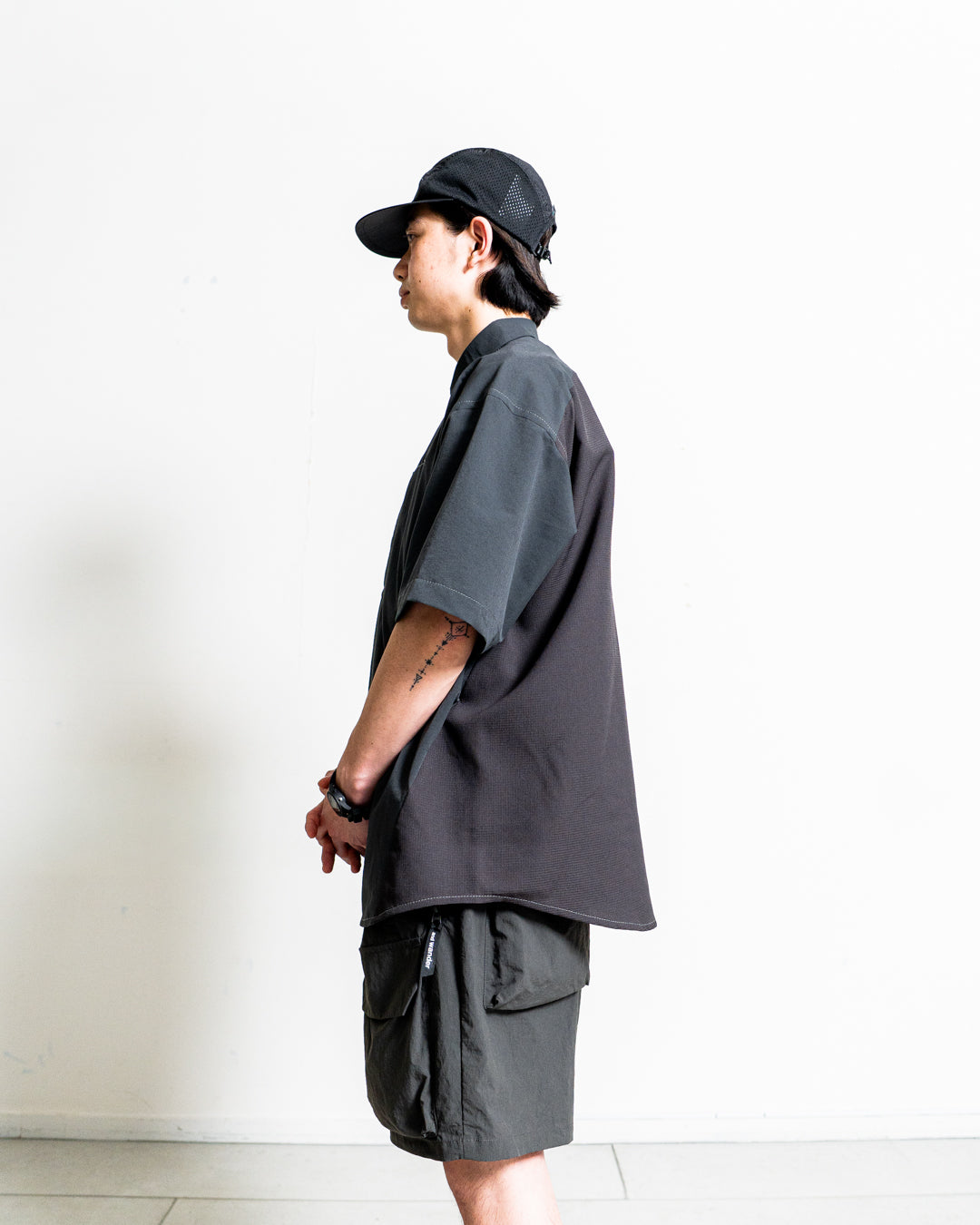【collabolation】ROA × and wander breathable shirt