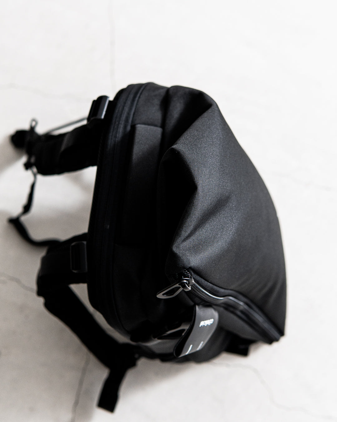 【Limited Edition】cote&ciel ISAR AIR EcoYarn Black
