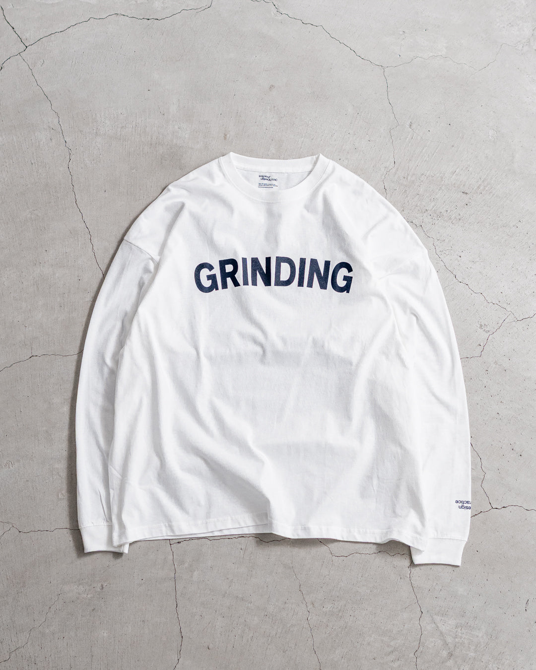 UNTRACE L/S Tee _215