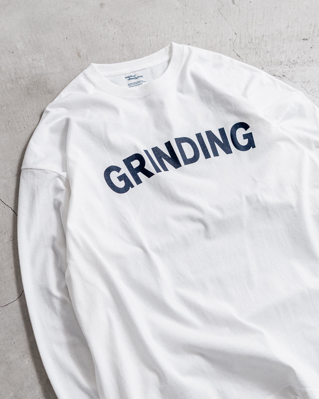 UNTRACE L/S Tee _215