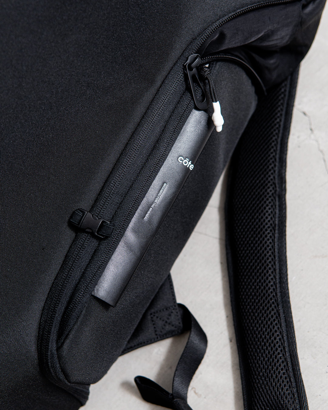 cote&ciel AVON ECOYARN BLACK