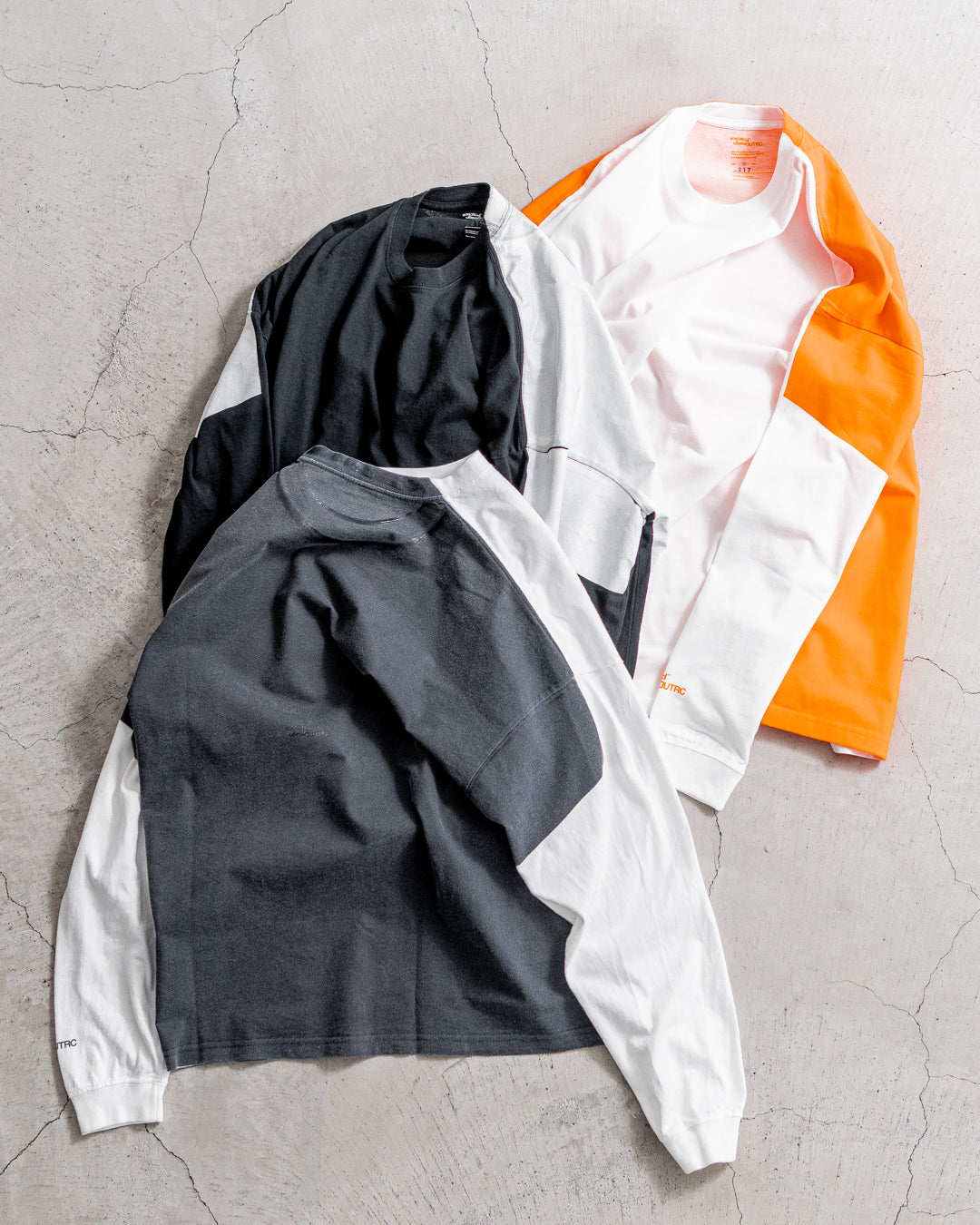 UNTRACE L/S Tee _217