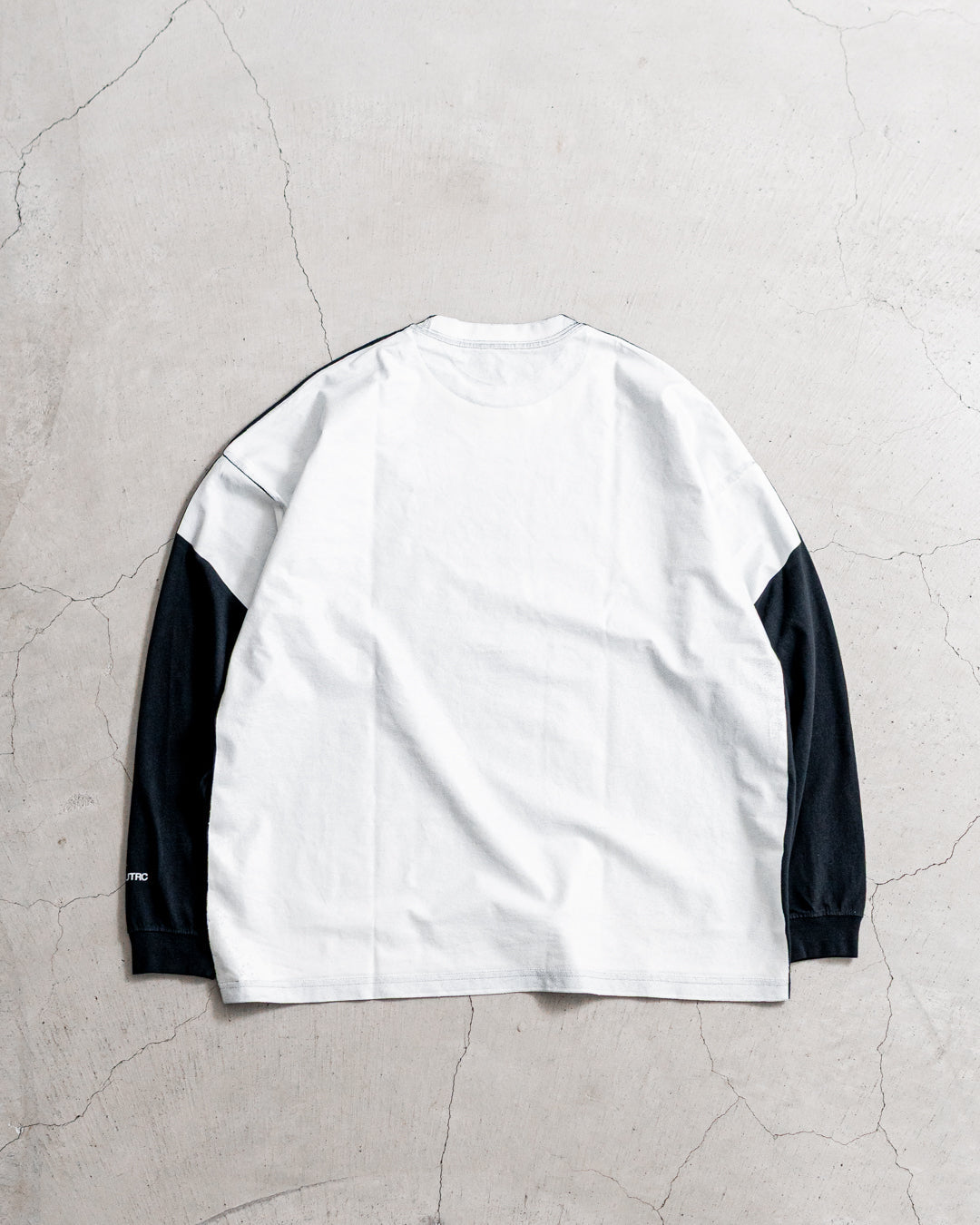 UNTRACE L/S Tee _217