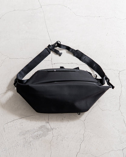 cote&ciel Isarau L Sleek Black