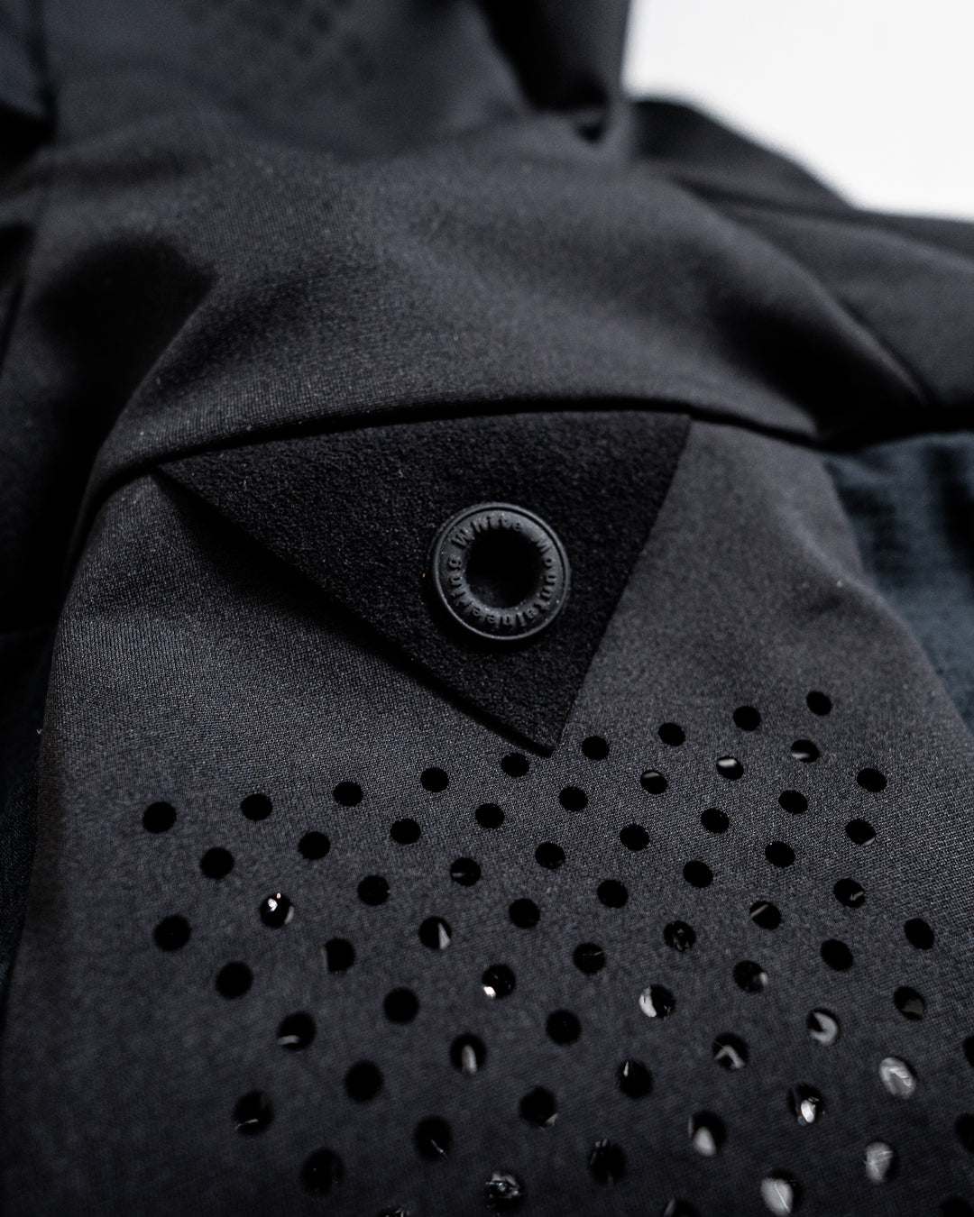 White Mountaineering ZIP UP HOODIE