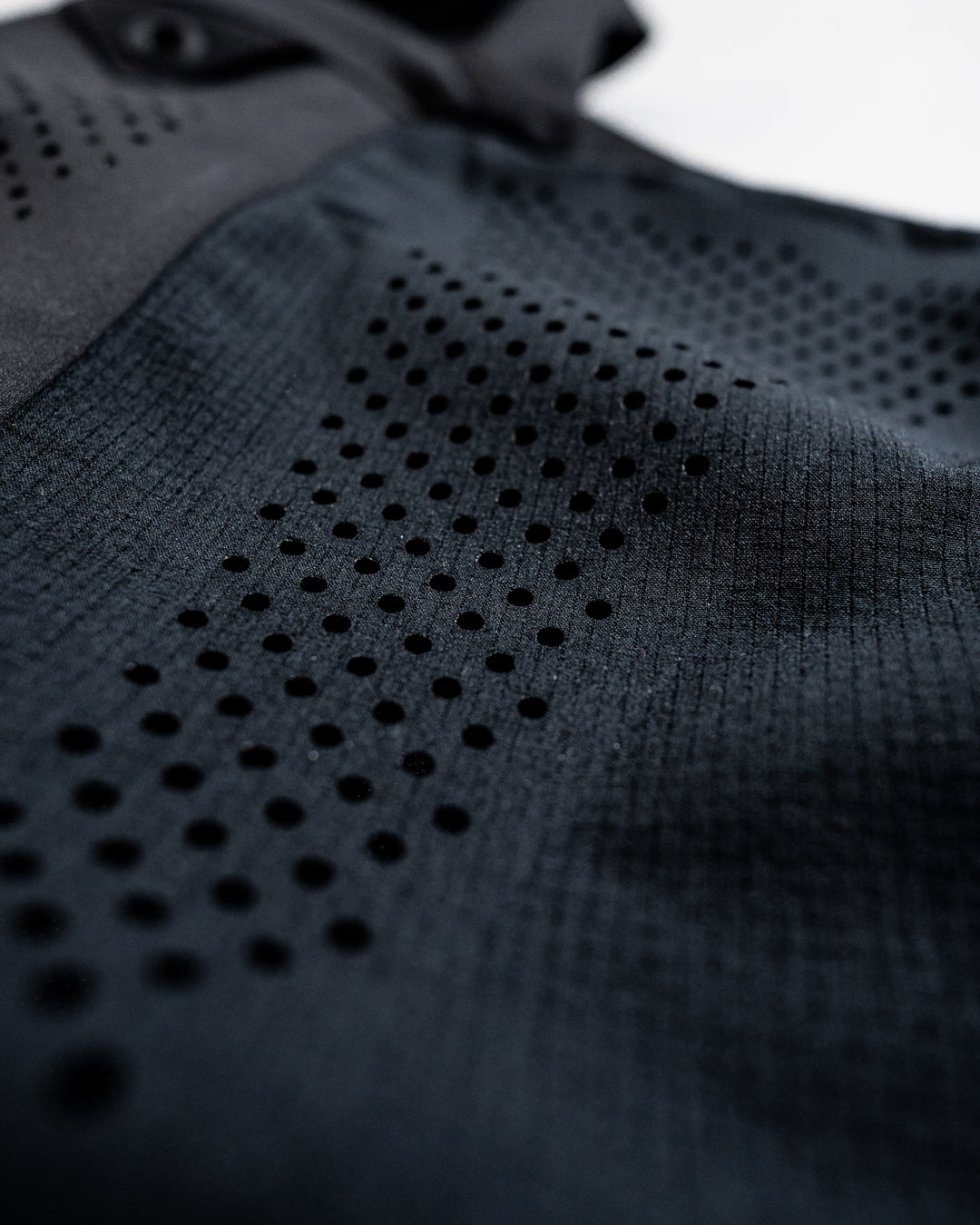 White Mountaineering ZIP UP HOODIE