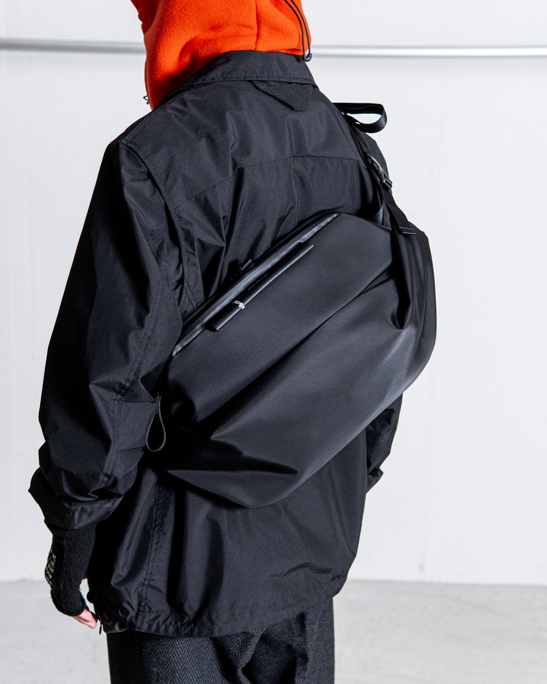 cote&ciel Isarau L Sleek Black