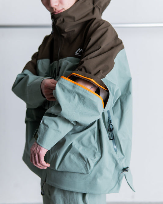 CMF OUTDOOR GARMENT GUIDE SHELL COEXIST