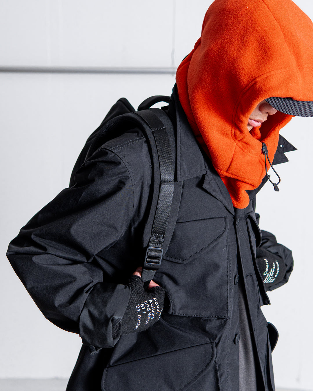 cote&ciel Isar M Round Carbon Black