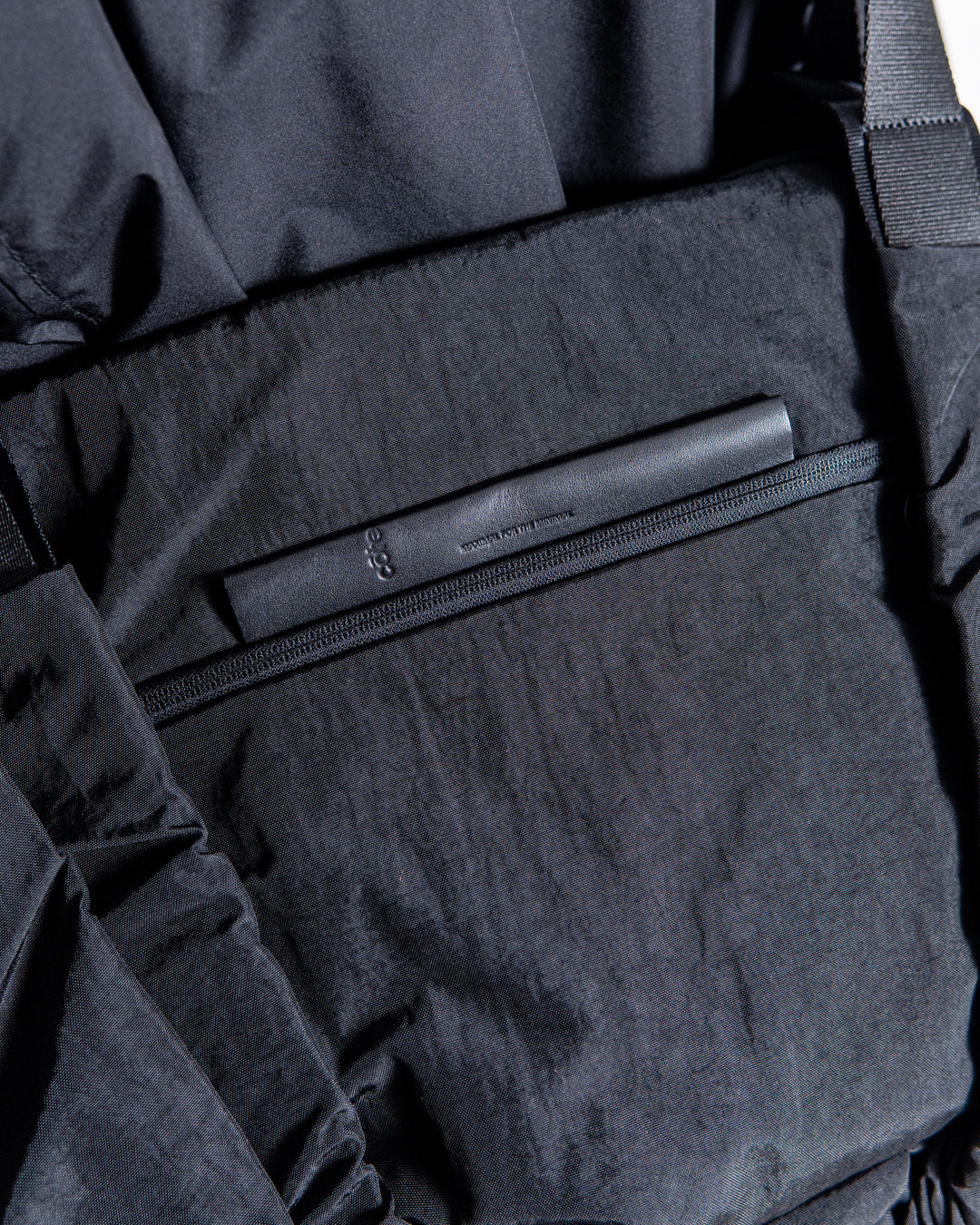 cote&ciel Minho Carbon Black